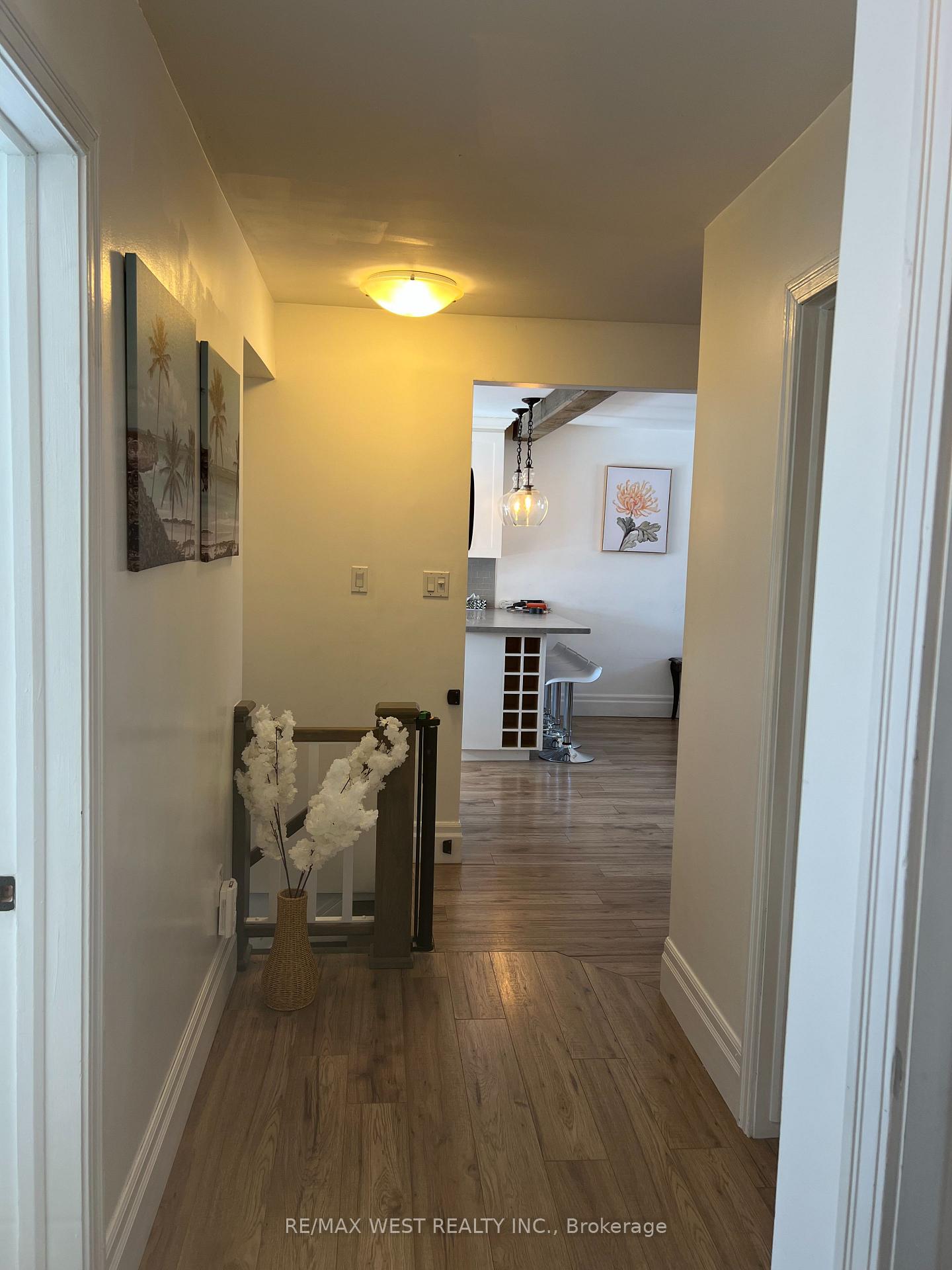 Photo 33 of 6310 Corwin Crescent, Niagara Falls, Dorchester — HOMEH