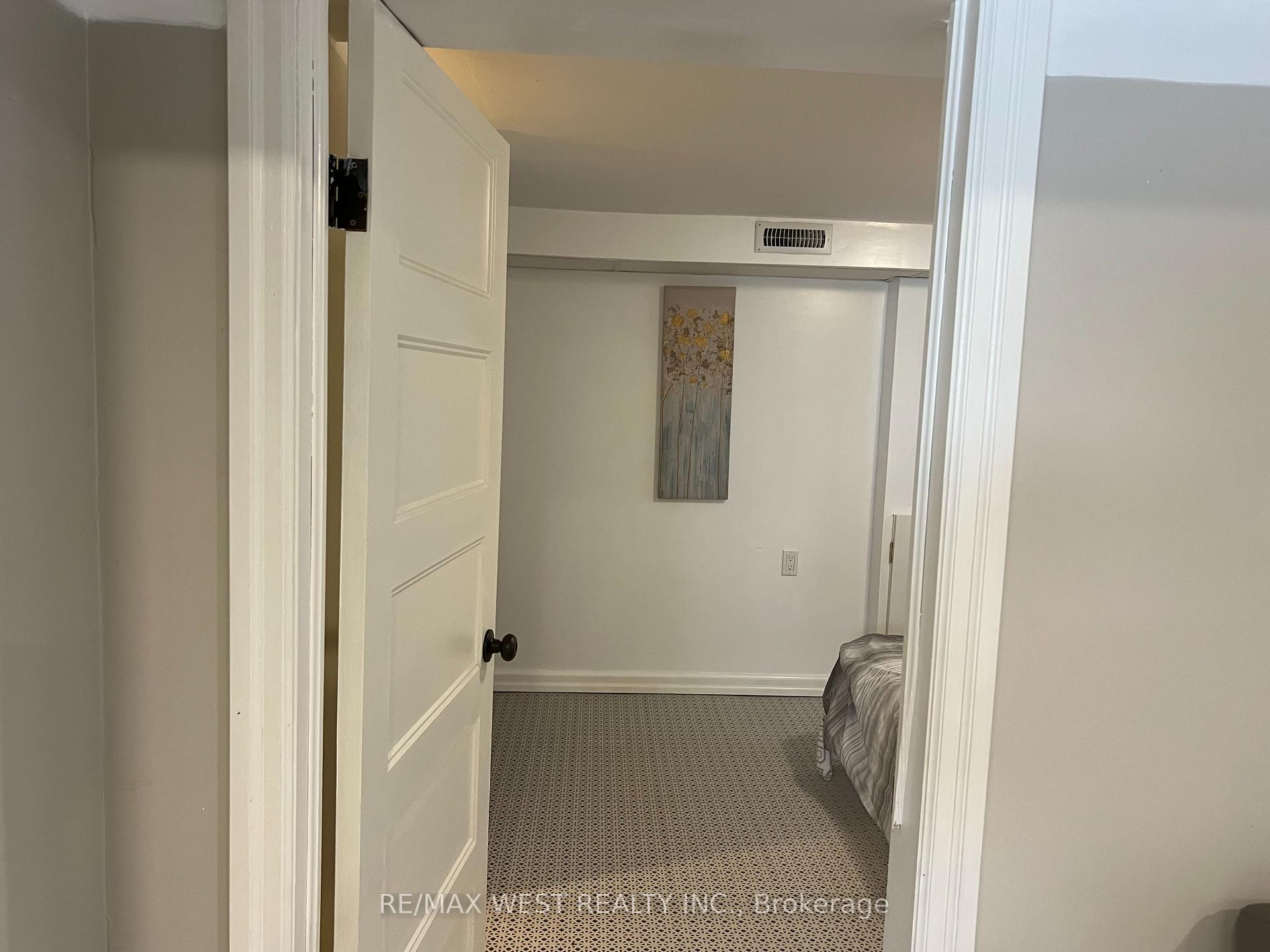 Photo 36 of 6310 Corwin Crescent, Niagara Falls, Dorchester — HOMEH