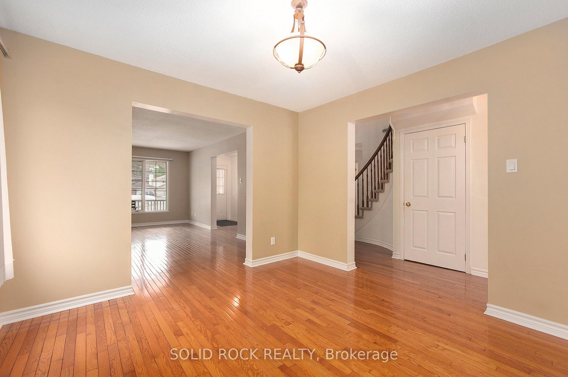 Photo 11 of 1713 Silver Bark Avenue, Ottawa, Orleans/Sunridge — HOMEH
