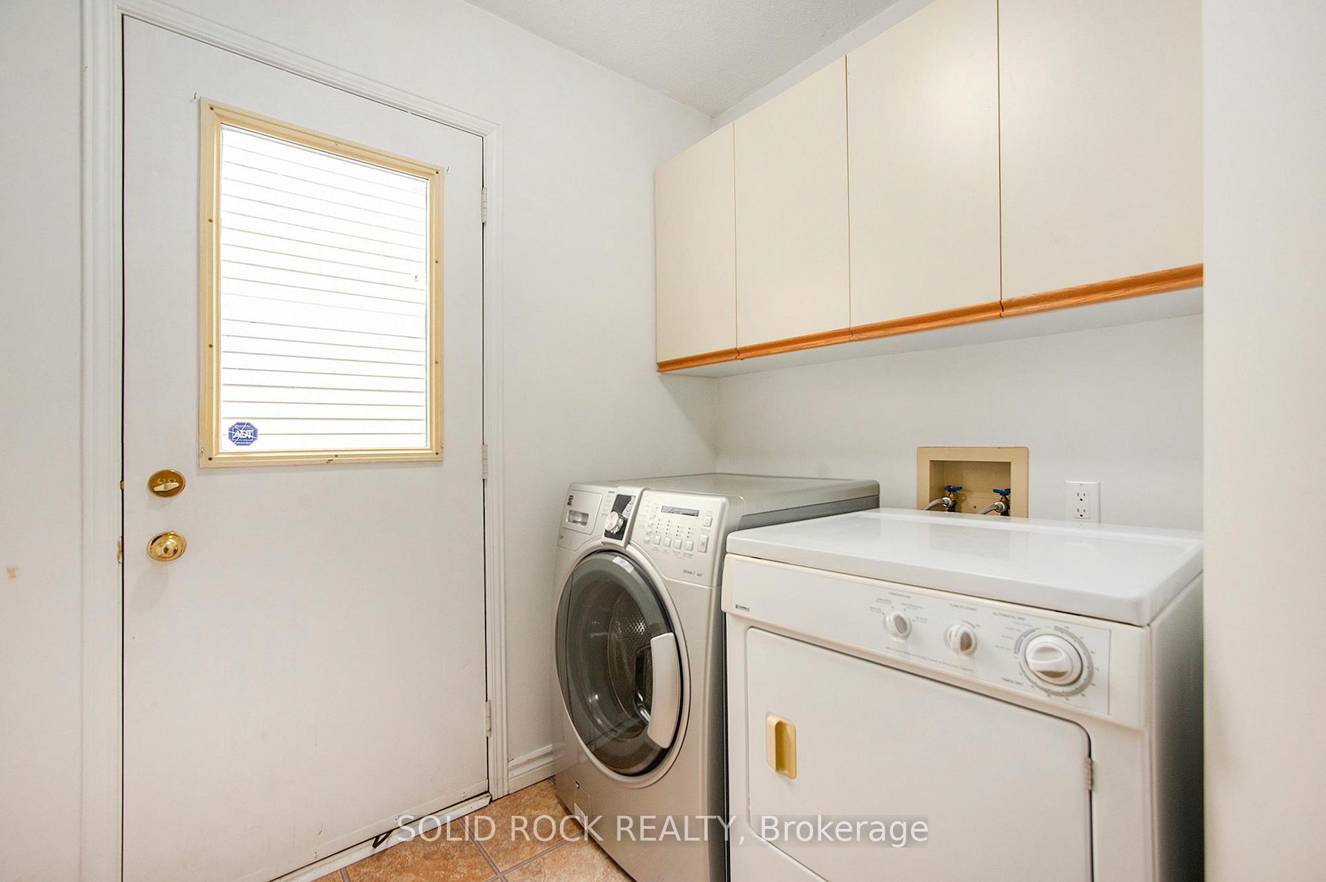 Photo 19 of 1713 Silver Bark Avenue, Ottawa, Orleans/Sunridge — HOMEH