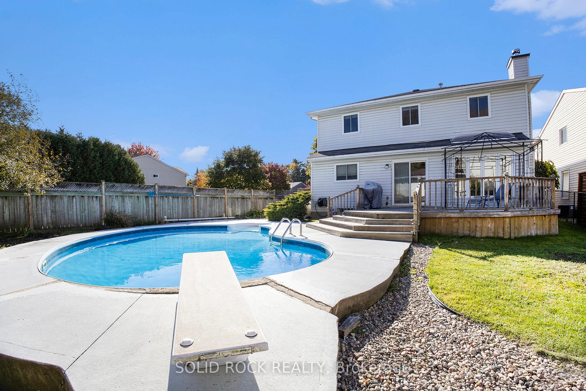 Photo 40 of 1713 Silver Bark Avenue, Ottawa, Orleans/Sunridge — HOMEH