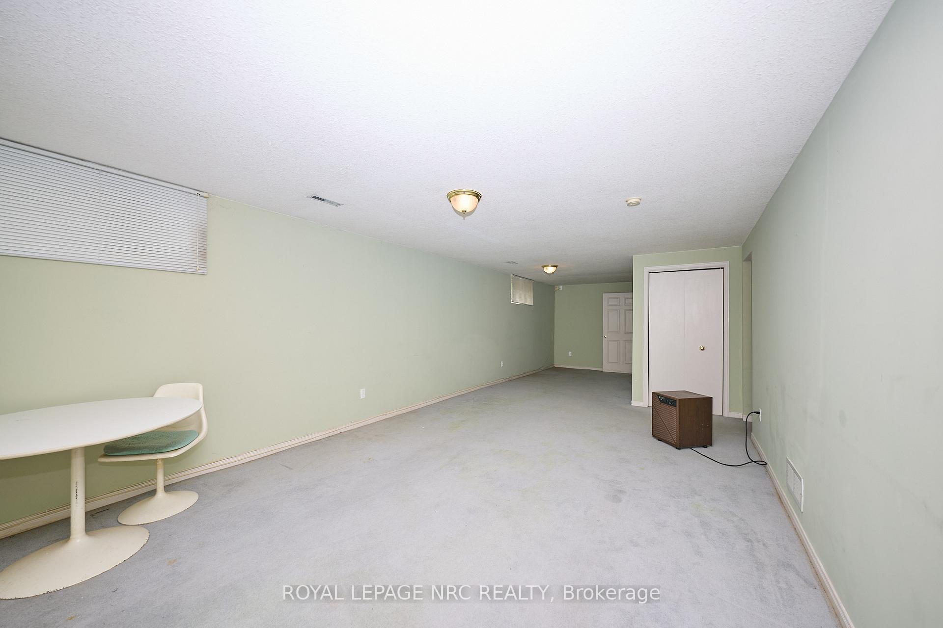 Photo 22 of 7140 Ann Street, Niagara Falls, Arad/Fallsview — HOMEH