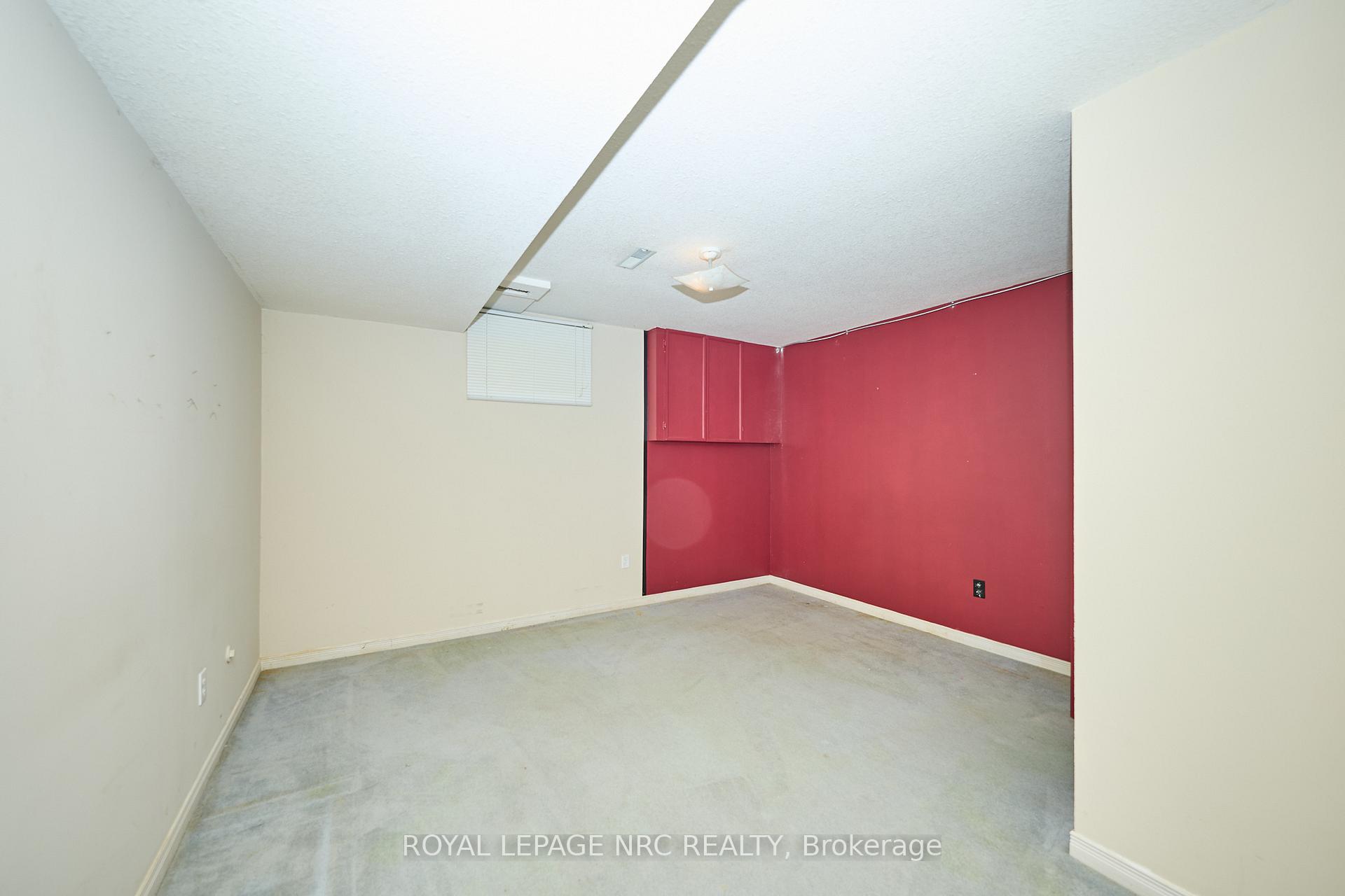 Photo 23 of 7140 Ann Street, Niagara Falls, Arad/Fallsview — HOMEH