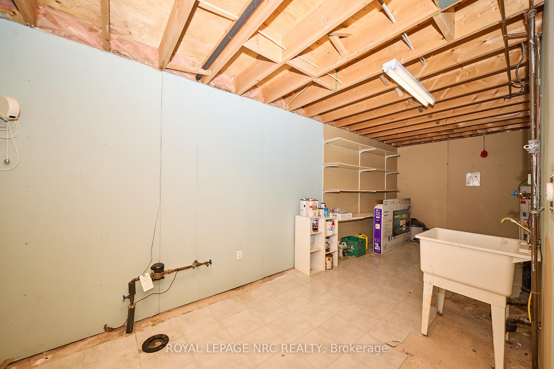 Photo 25 of 7140 Ann Street, Niagara Falls, Arad/Fallsview — HOMEH