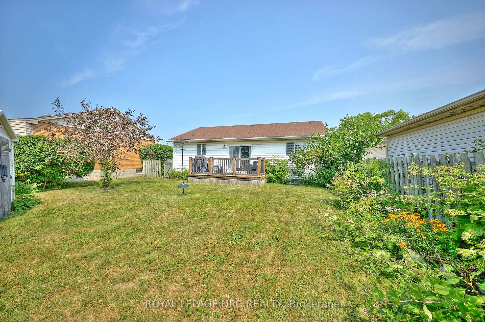Photo 27 of 7140 Ann Street, Niagara Falls, Arad/Fallsview — HOMEH