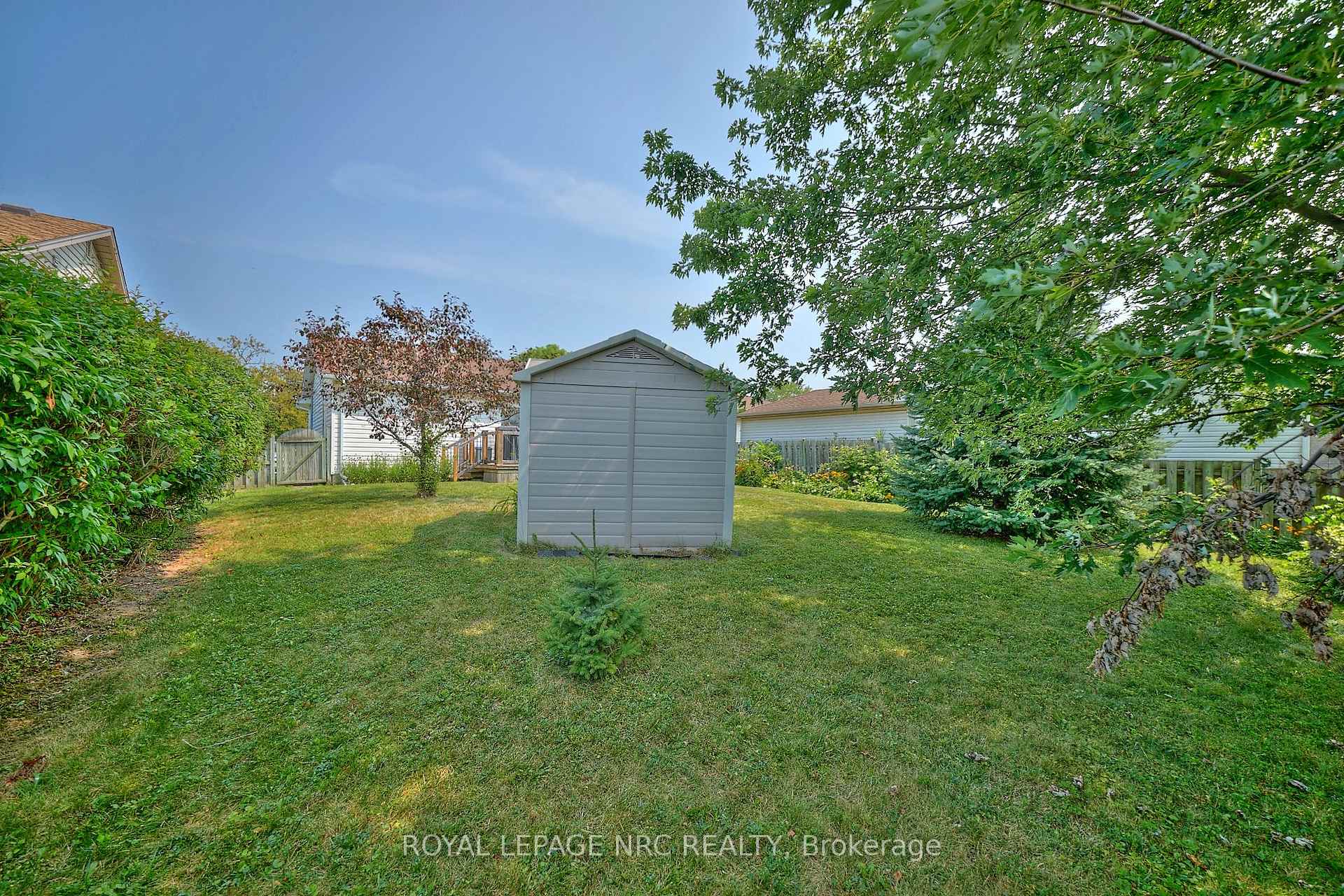 Photo 28 of 7140 Ann Street, Niagara Falls, Arad/Fallsview — HOMEH
