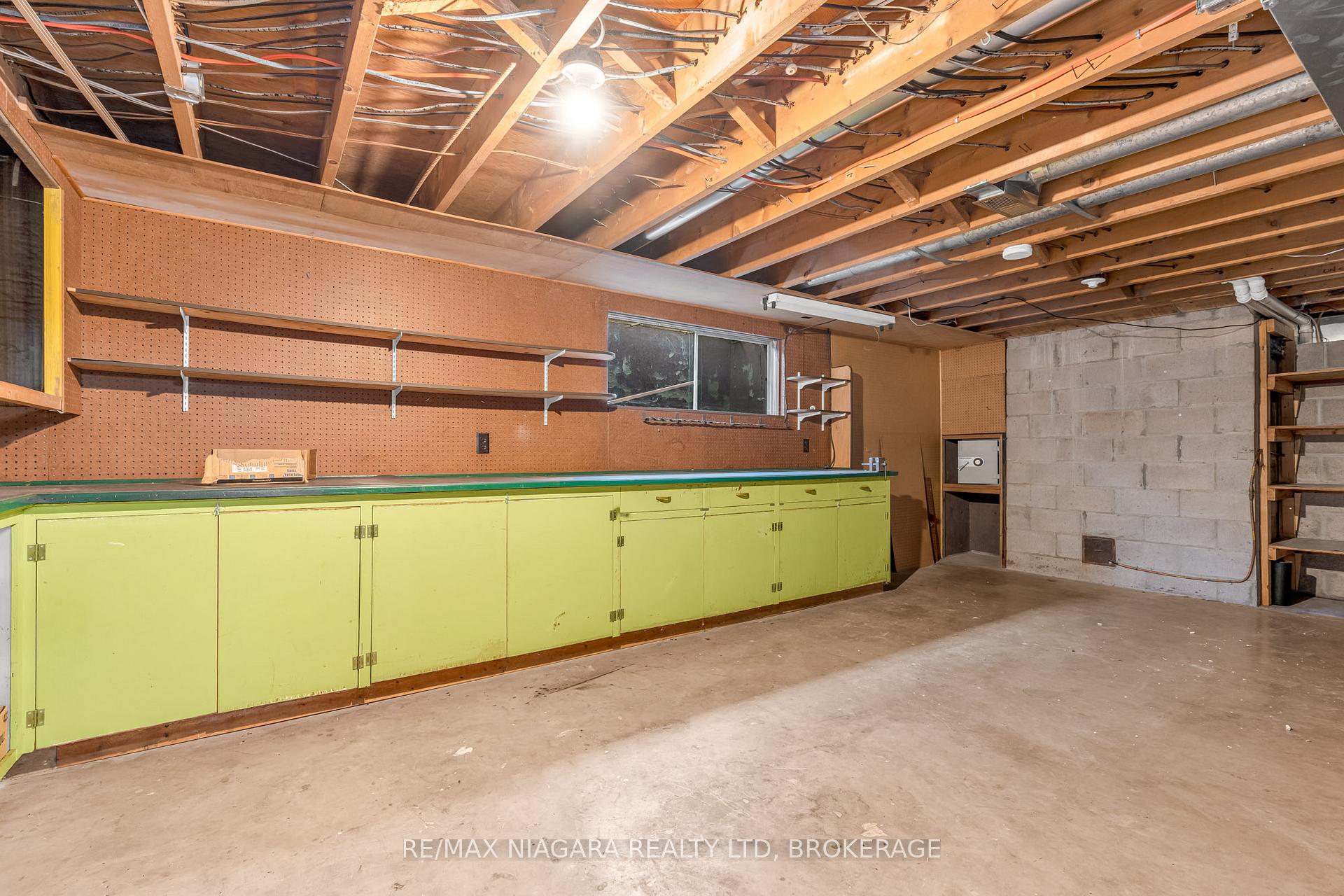 Photo 19 of 46 Pancake Lane, Pelham, Fonthill — HOMEH