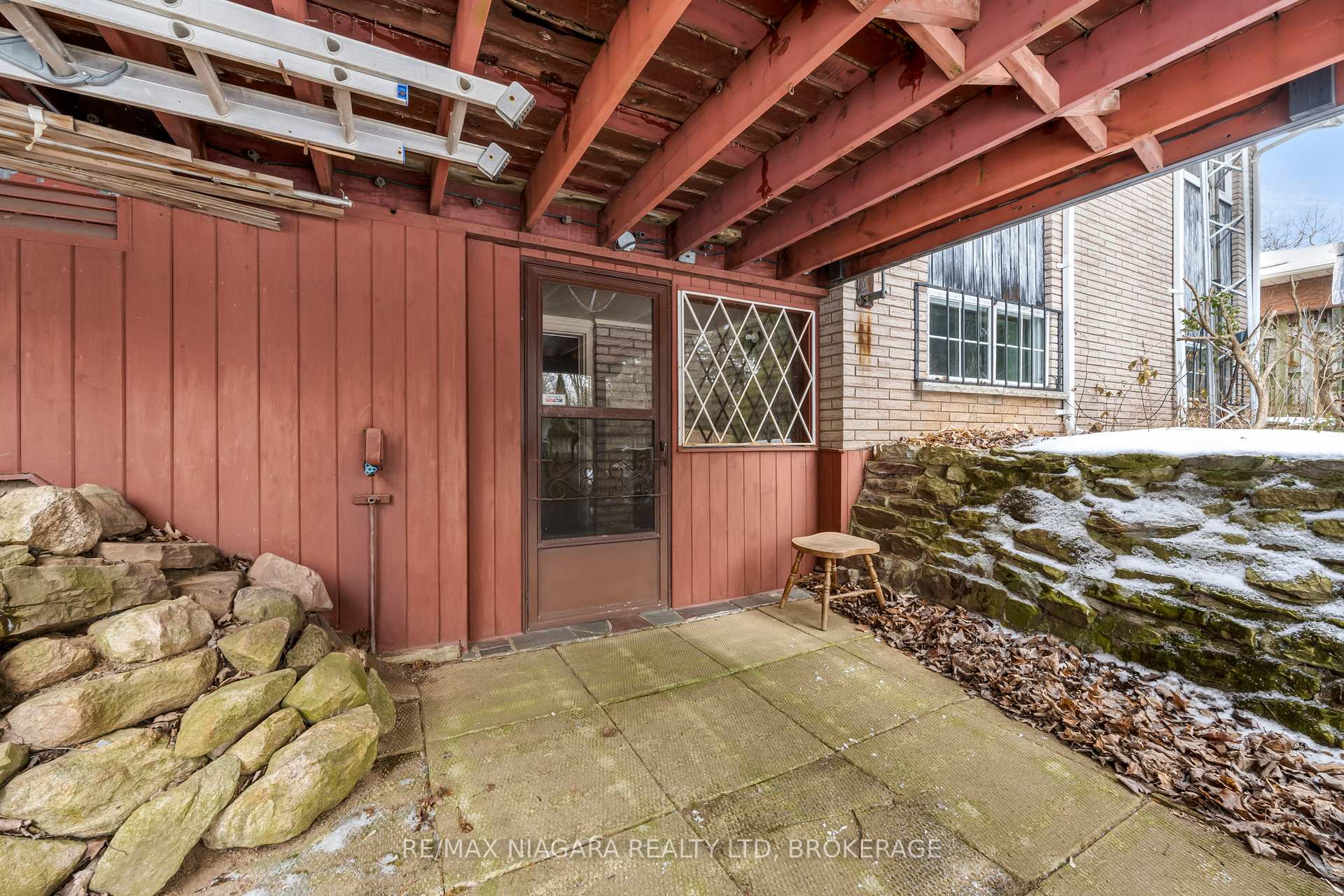 Photo 24 of 46 Pancake Lane, Pelham, Fonthill — HOMEH
