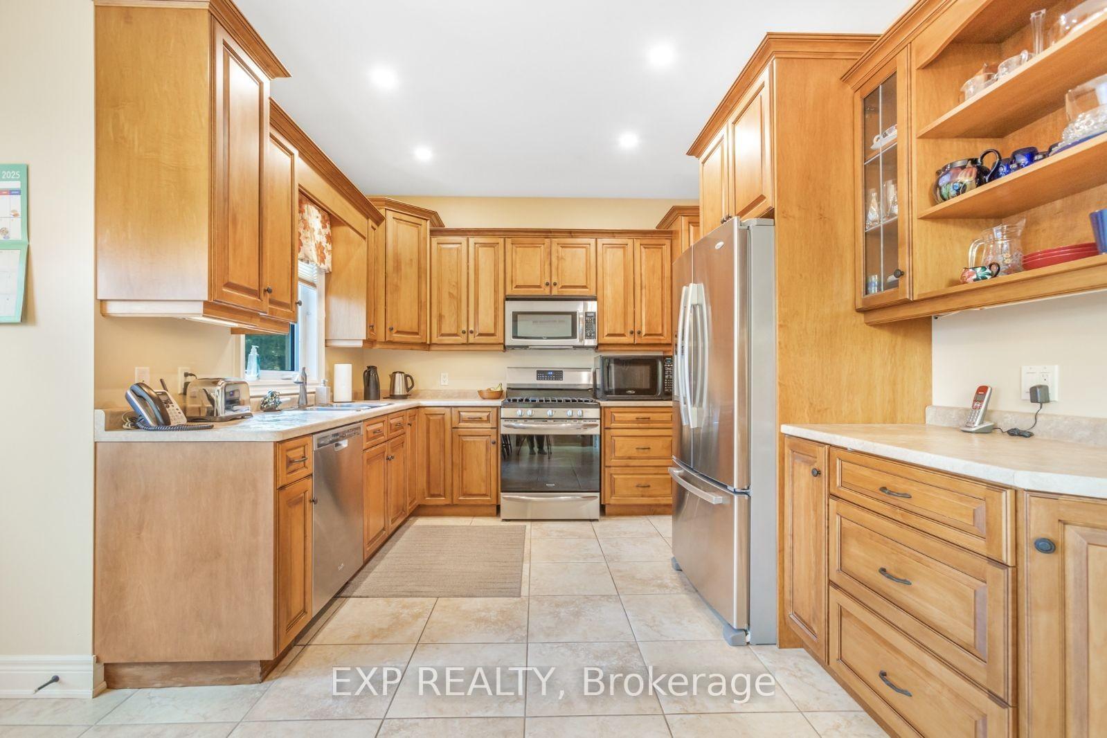 Photo 10 of 20 Martha Court, Pelham, Fenwick — HOMEH