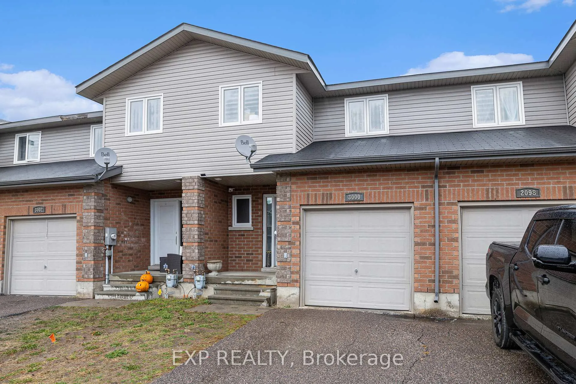 Front of 3000 Sandstone Crescent