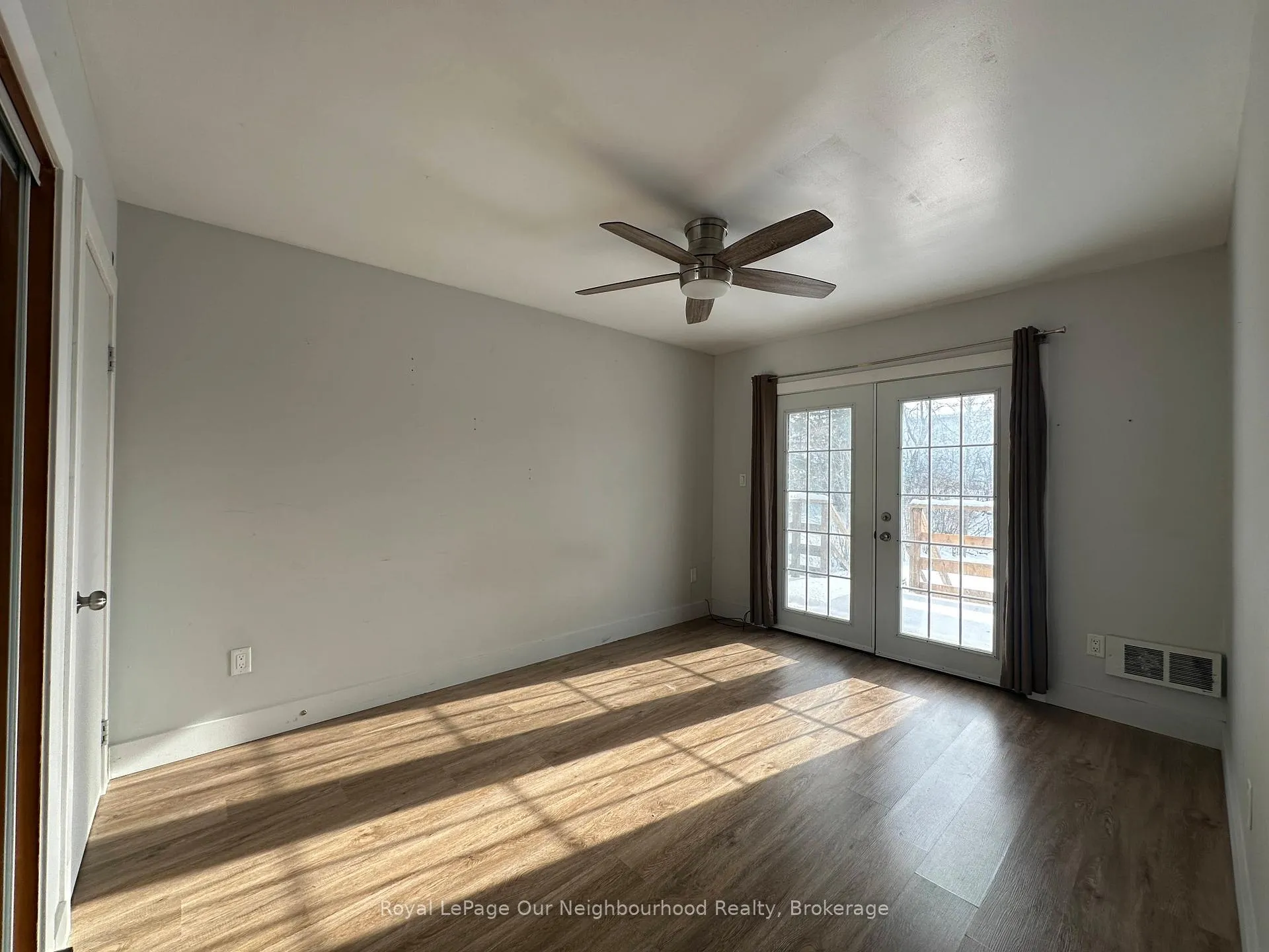 Photo 13 of 22 Springbrook Drive, Peterborough, Monaghan Ward 2 — HOMEH