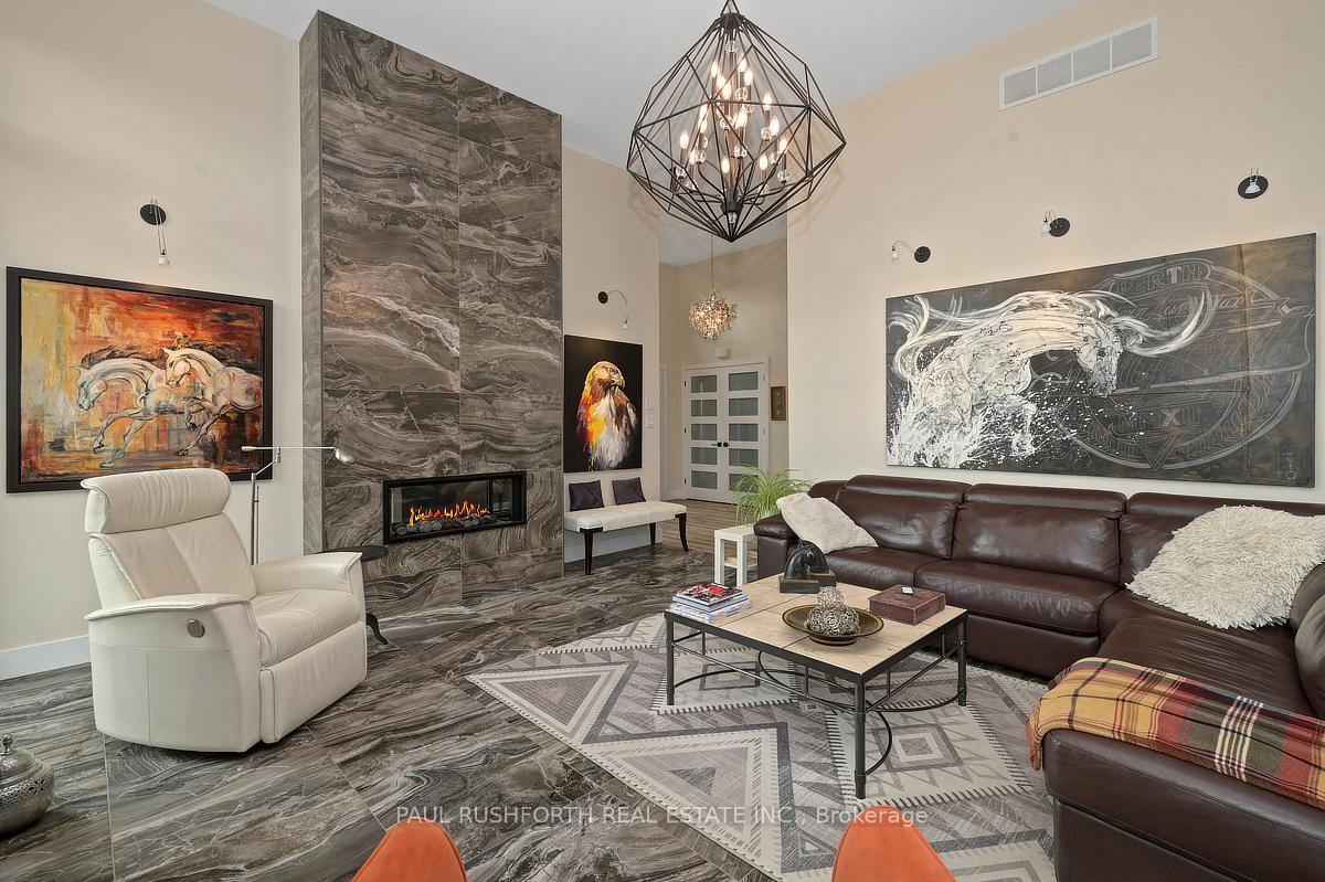 Photo 8 of 2189 Onyx Street, Ottawa, Vars Village — HOMEH