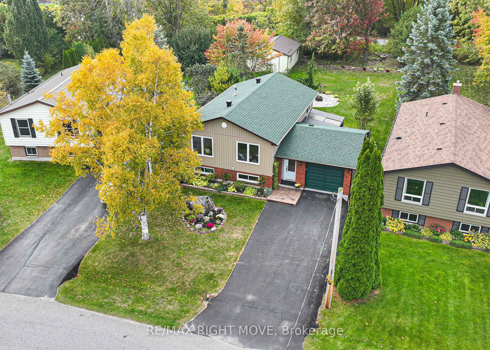 Front of 445 Mooney Crescent