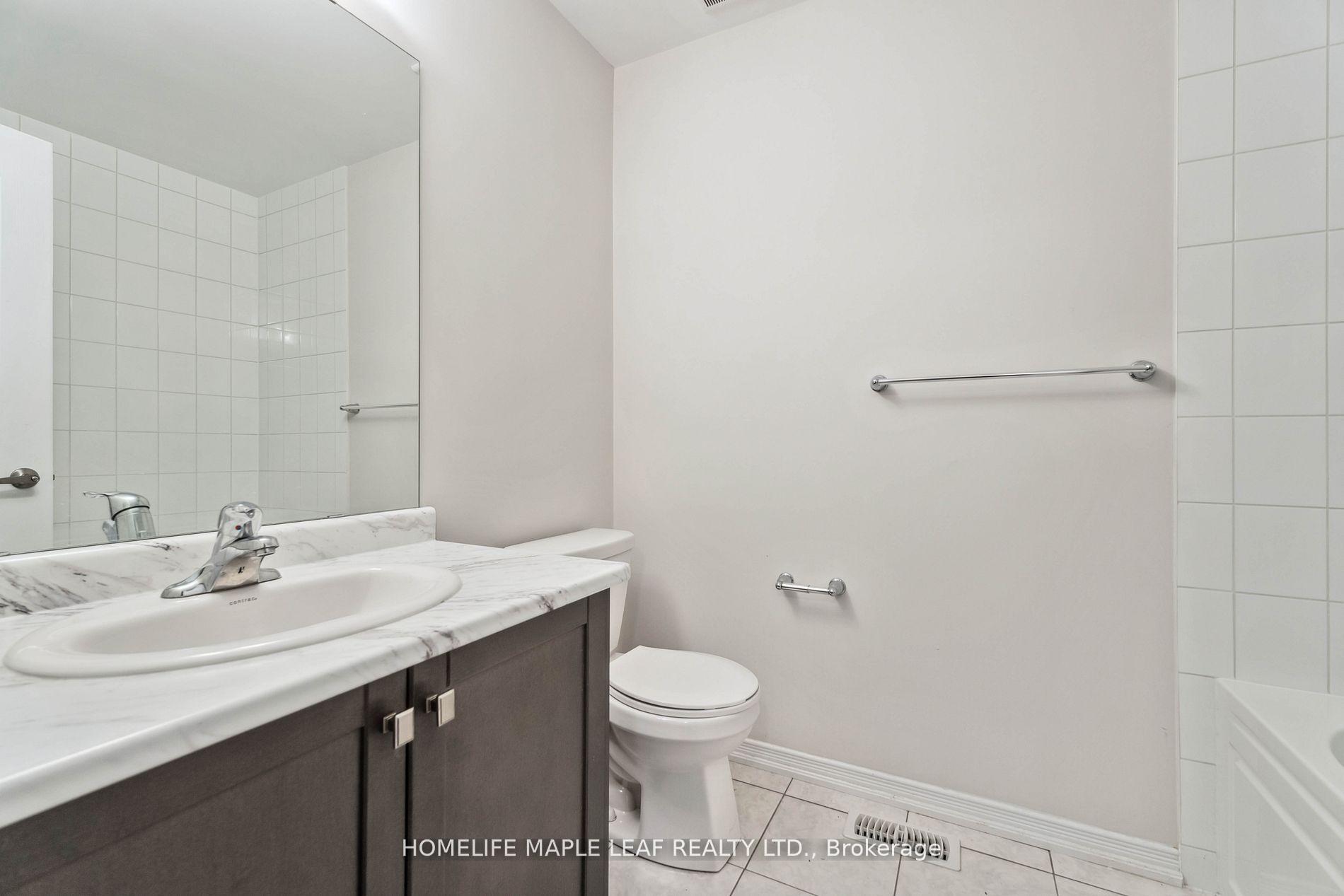 Photo 11 of Unit 18, 8273 Tulip Tree Drive, Niagara Falls, Brown — HOMEH