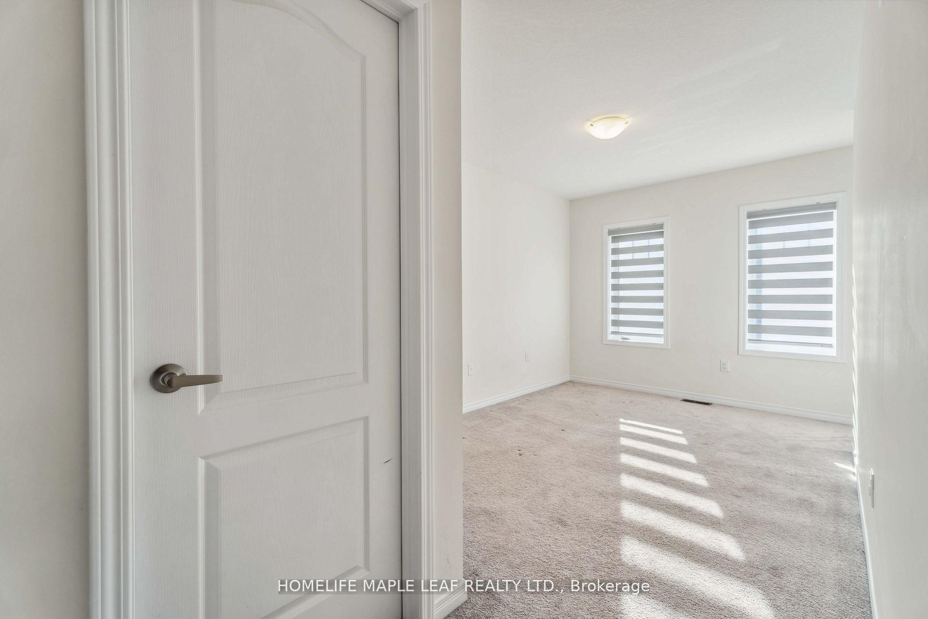 Photo 14 of Unit 18, 8273 Tulip Tree Drive, Niagara Falls, Brown — HOMEH