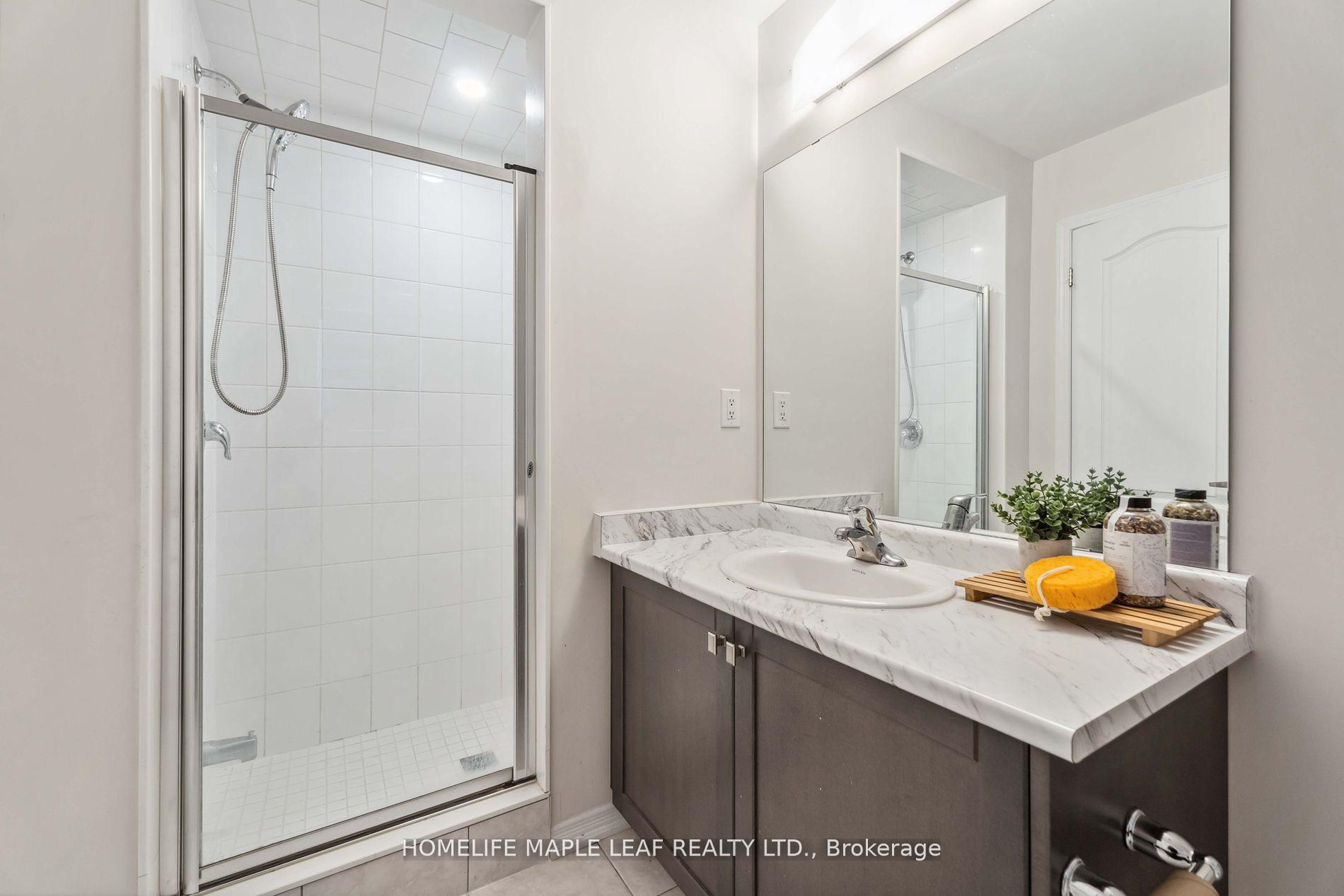Photo 19 of Unit 18, 8273 Tulip Tree Drive, Niagara Falls, Brown — HOMEH