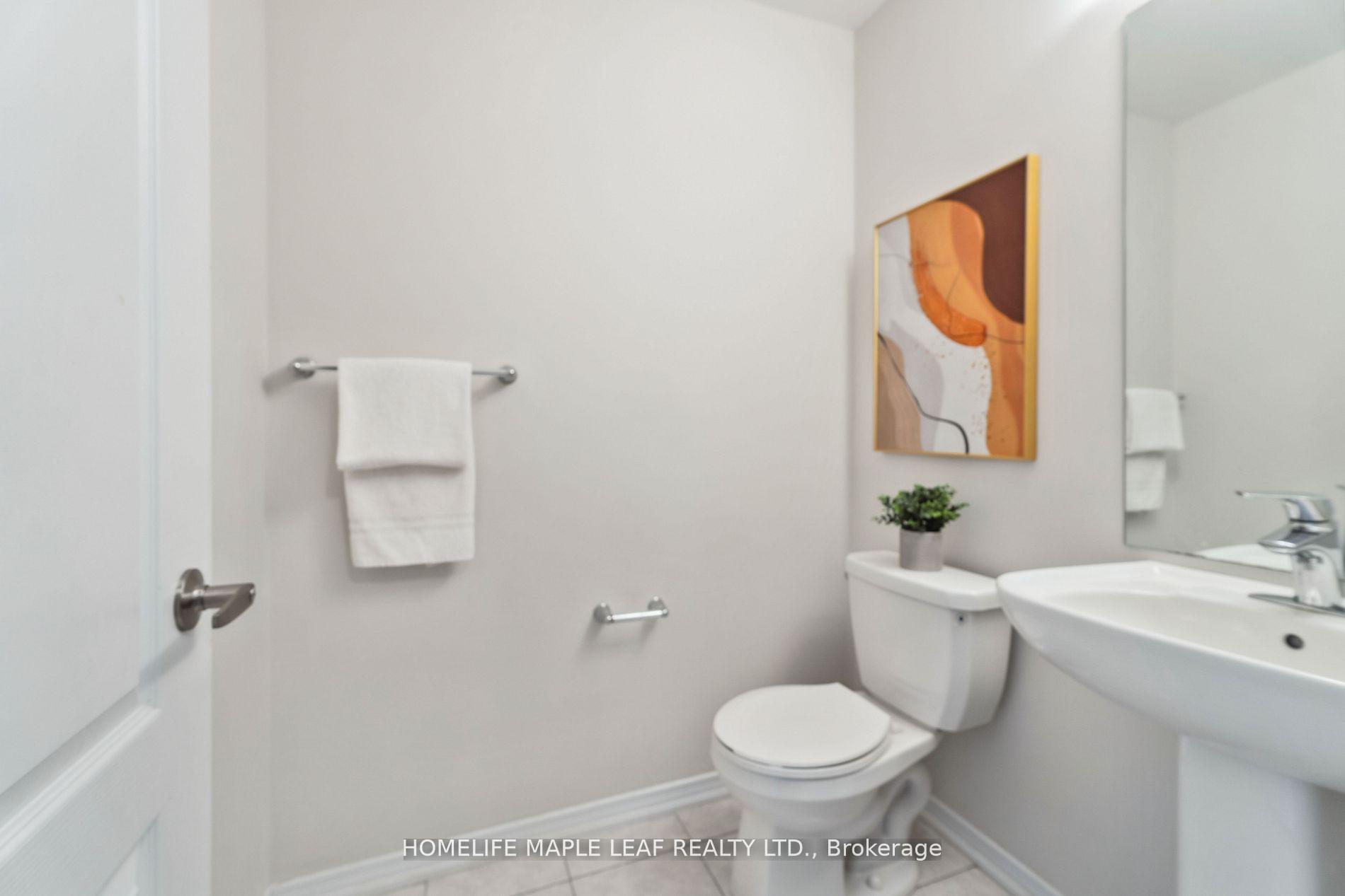 Photo 21 of Unit 18, 8273 Tulip Tree Drive, Niagara Falls, Brown — HOMEH