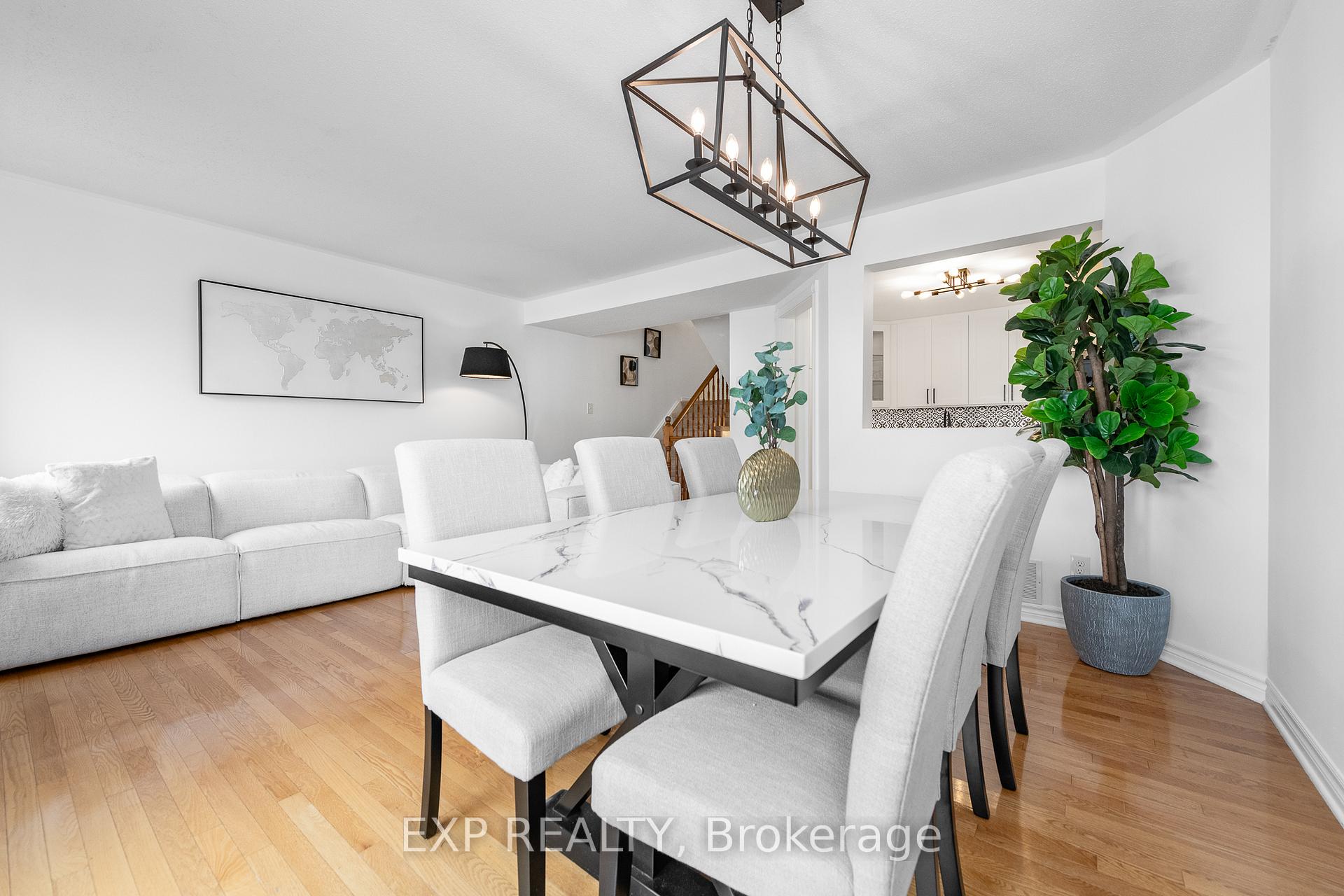 Photo 14 of 629 Brome Crescent, Ottawa, Fallingbrook/Ridgemount — HOMEH