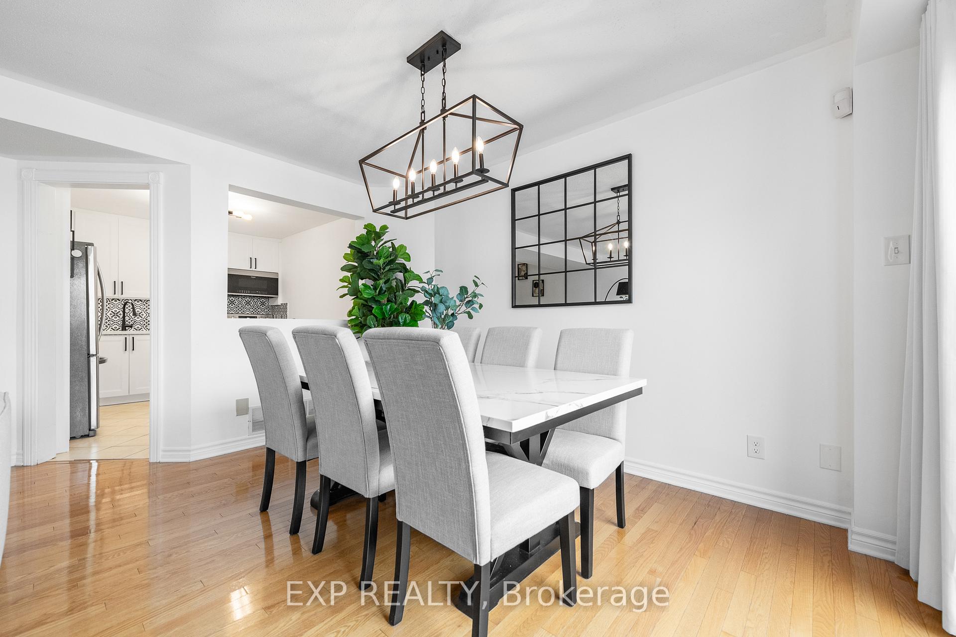 Photo 15 of 629 Brome Crescent, Ottawa, Fallingbrook/Ridgemount — HOMEH