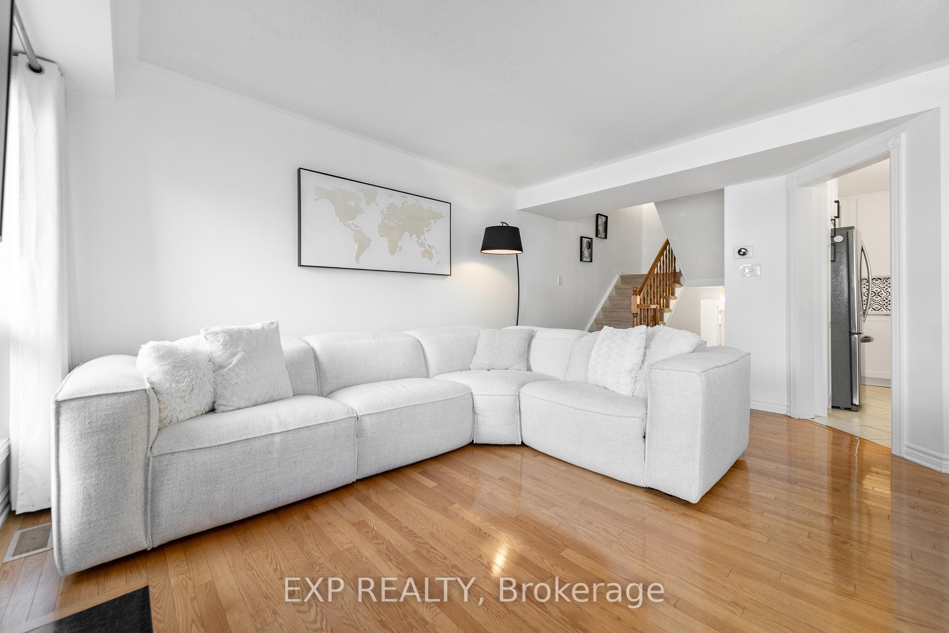 Photo 18 of 629 Brome Crescent, Ottawa, Fallingbrook/Ridgemount — HOMEH