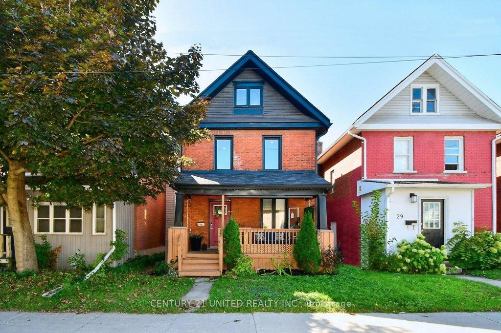 Front of 27 Park Street N