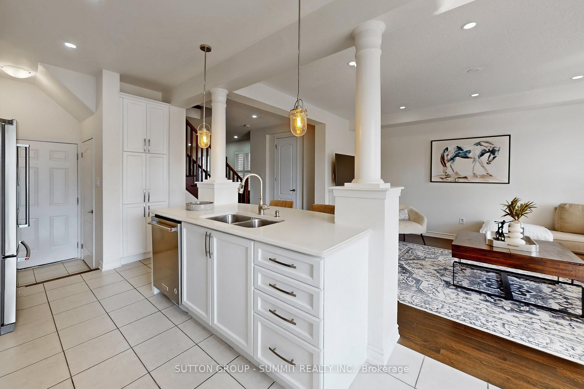 Photo 15 of 1558 Clitherow Street W, Milton, Ford — HOMEH
