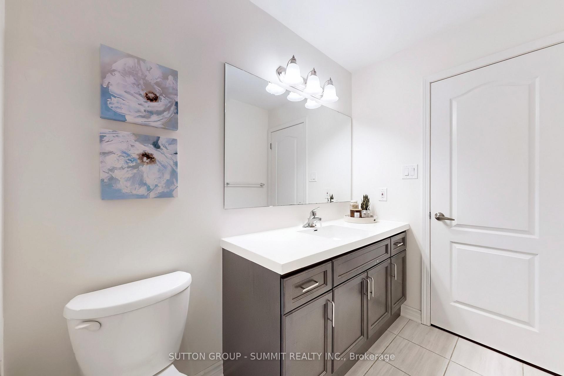 Photo 28 of 1558 Clitherow Street W, Milton, Ford — HOMEH