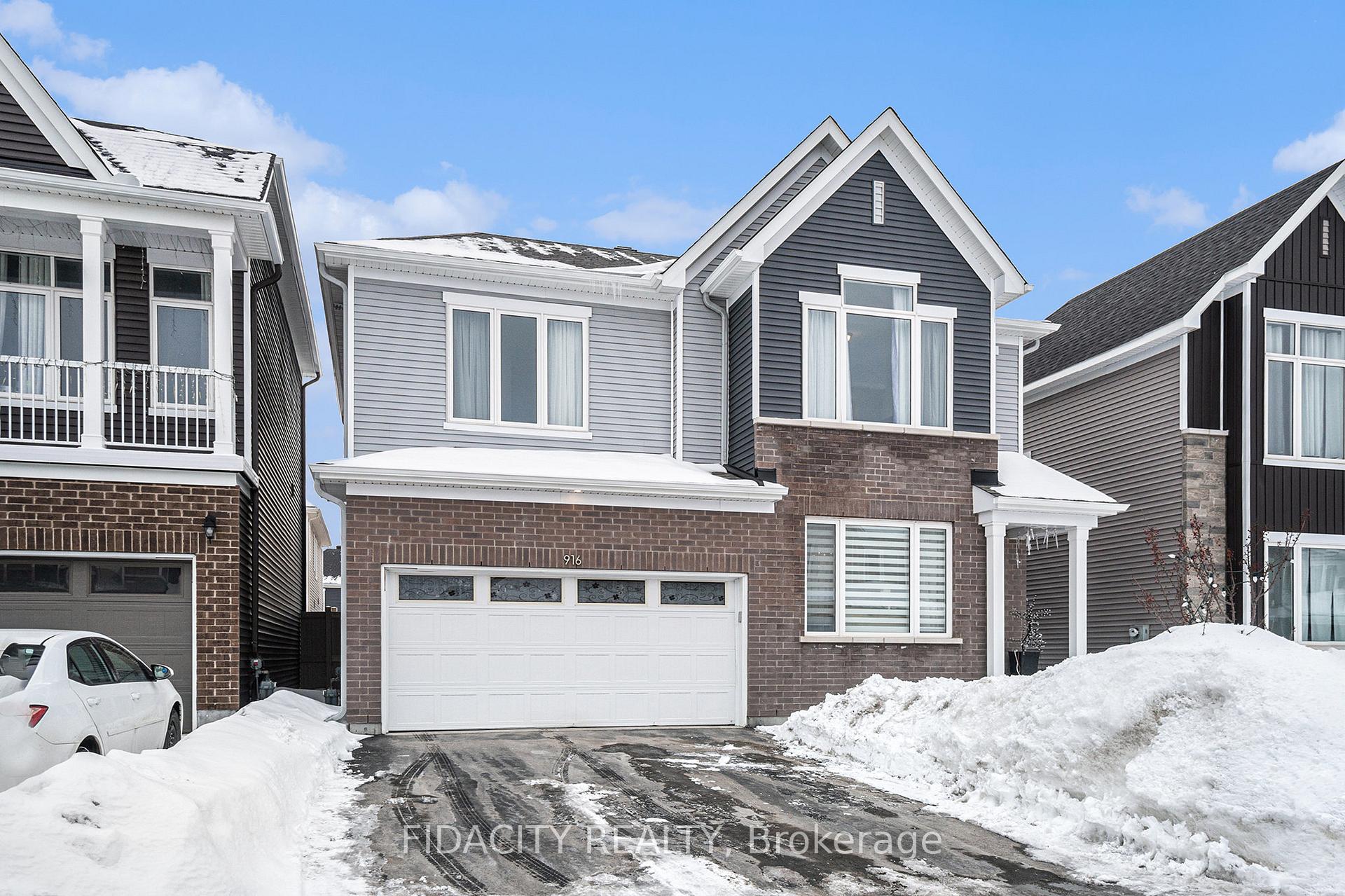 Photo 2 of 916 Lesage Way, Ottawa, Chapel Hill South - Orleans Village — HOMEH