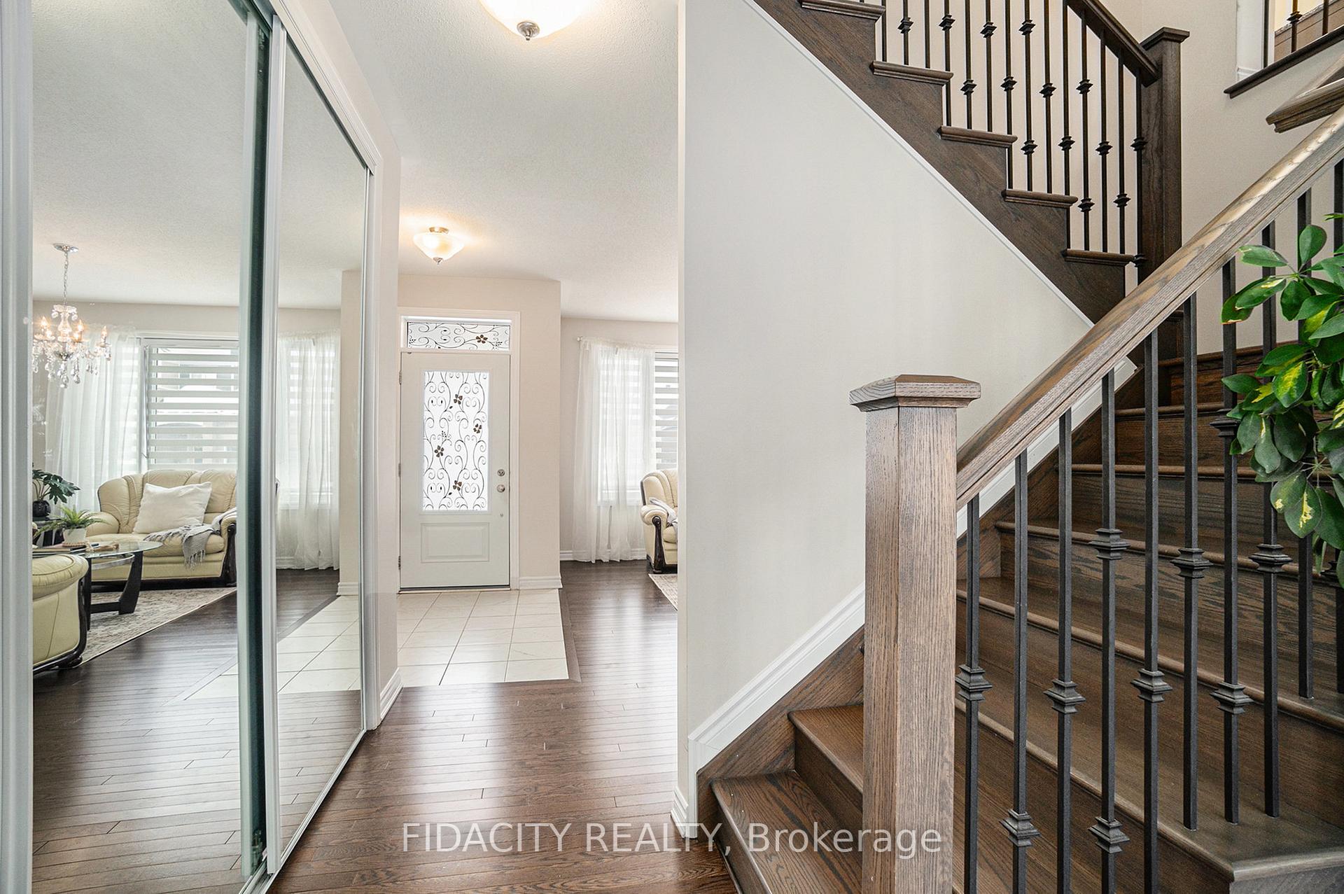 Photo 3 of 916 Lesage Way, Ottawa, Chapel Hill South - Orleans Village — HOMEH