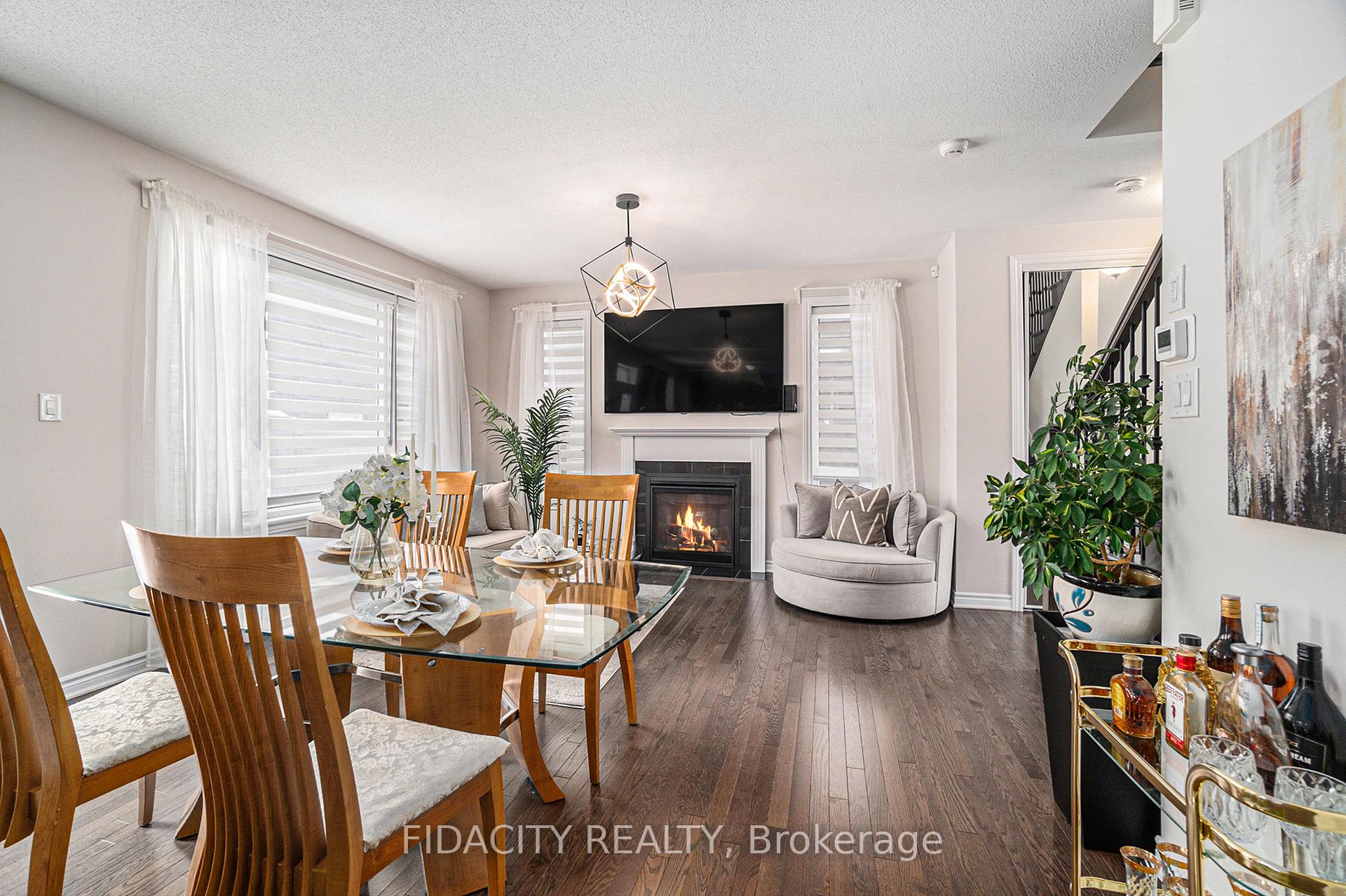 Photo 8 of 916 Lesage Way, Ottawa, Chapel Hill South - Orleans Village — HOMEH