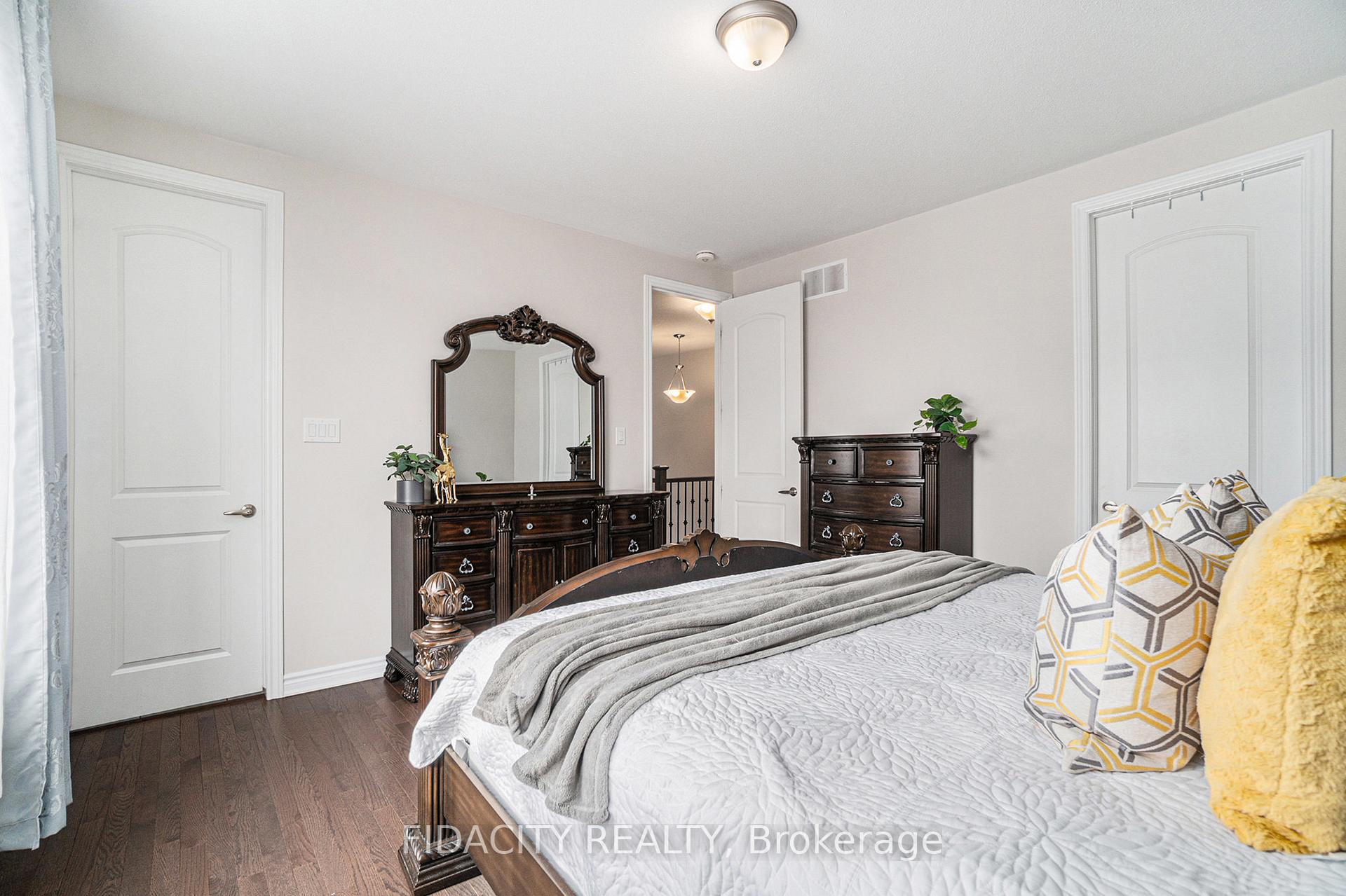 Photo 16 of 916 Lesage Way, Ottawa, Chapel Hill South - Orleans Village — HOMEH