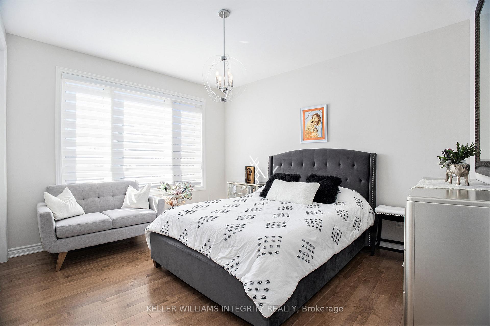 Photo 11 of 240 Argonaut Circle, Ottawa, Chapel Hill South - Orleans Village — HOMEH