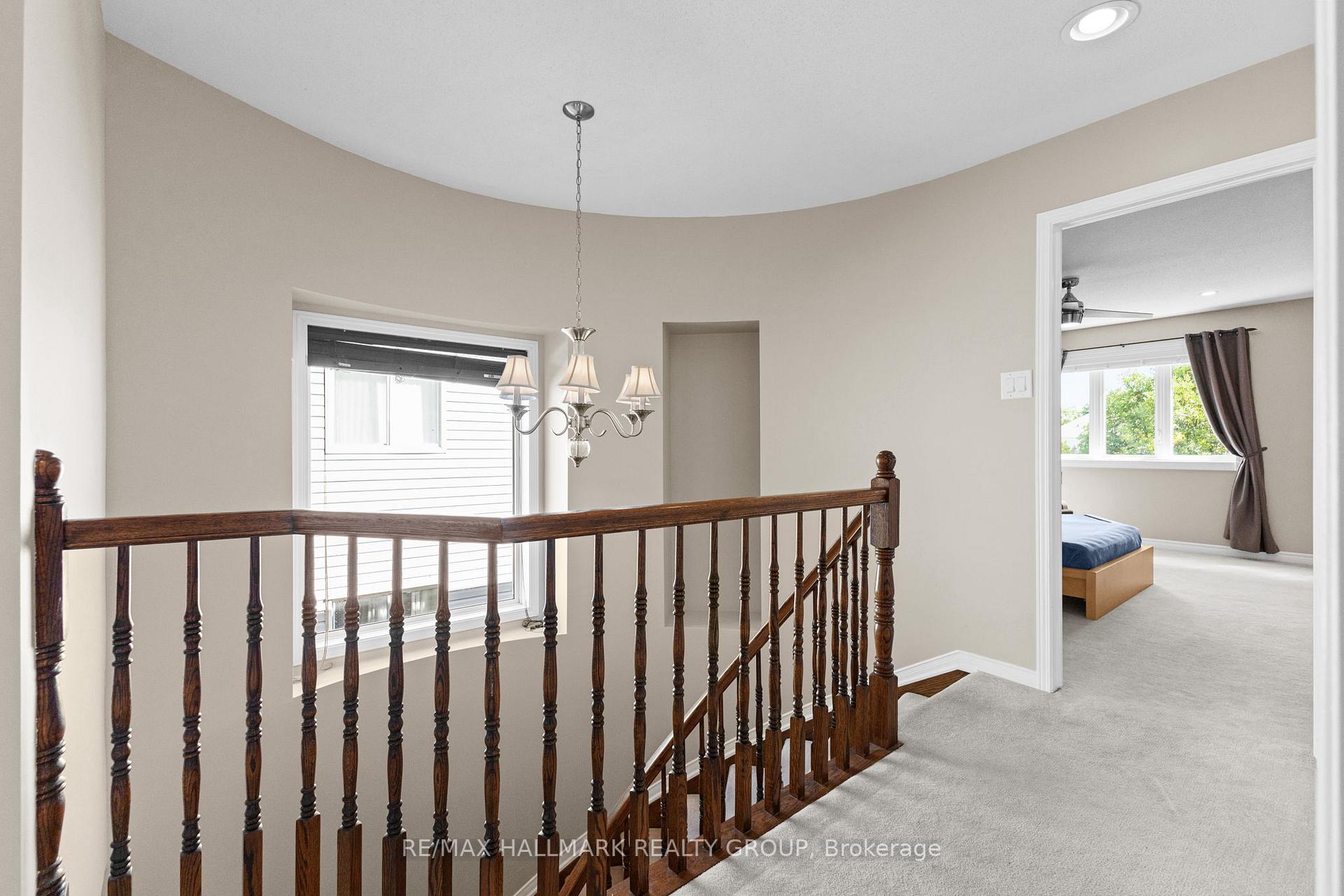 Photo 19 of 2213 Brockstone Crescent, Ottawa, Avalon East — HOMEH
