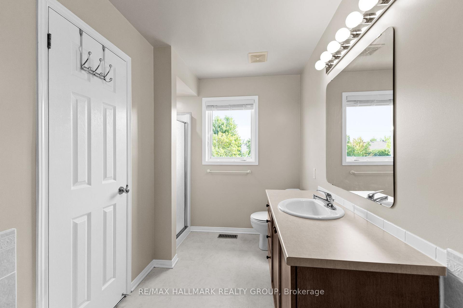 Photo 23 of 2213 Brockstone Crescent, Ottawa, Avalon East — HOMEH