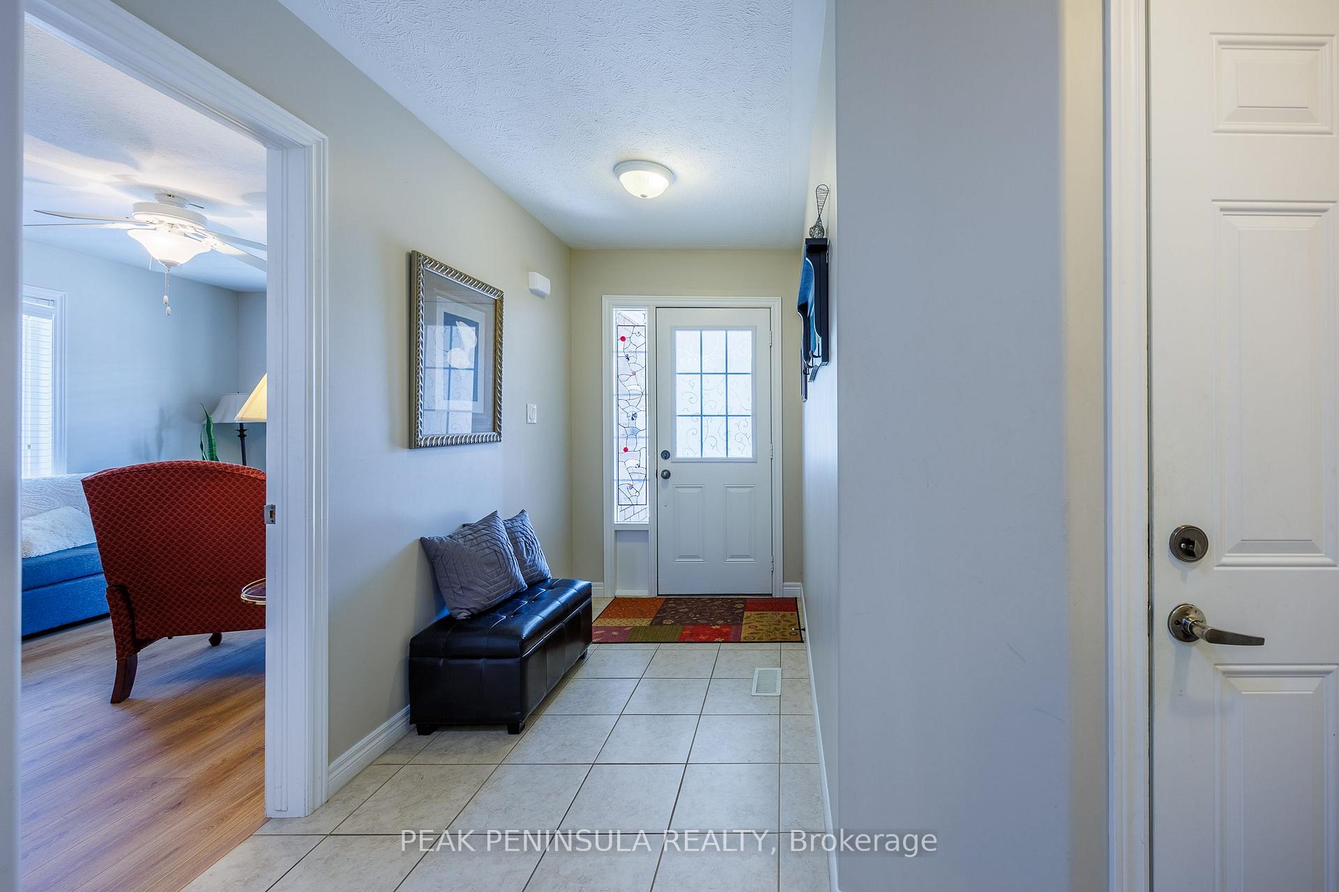 Photo 9 of 103 Upper Canada Drive, Norfolk, Port Rowan — HOMEH