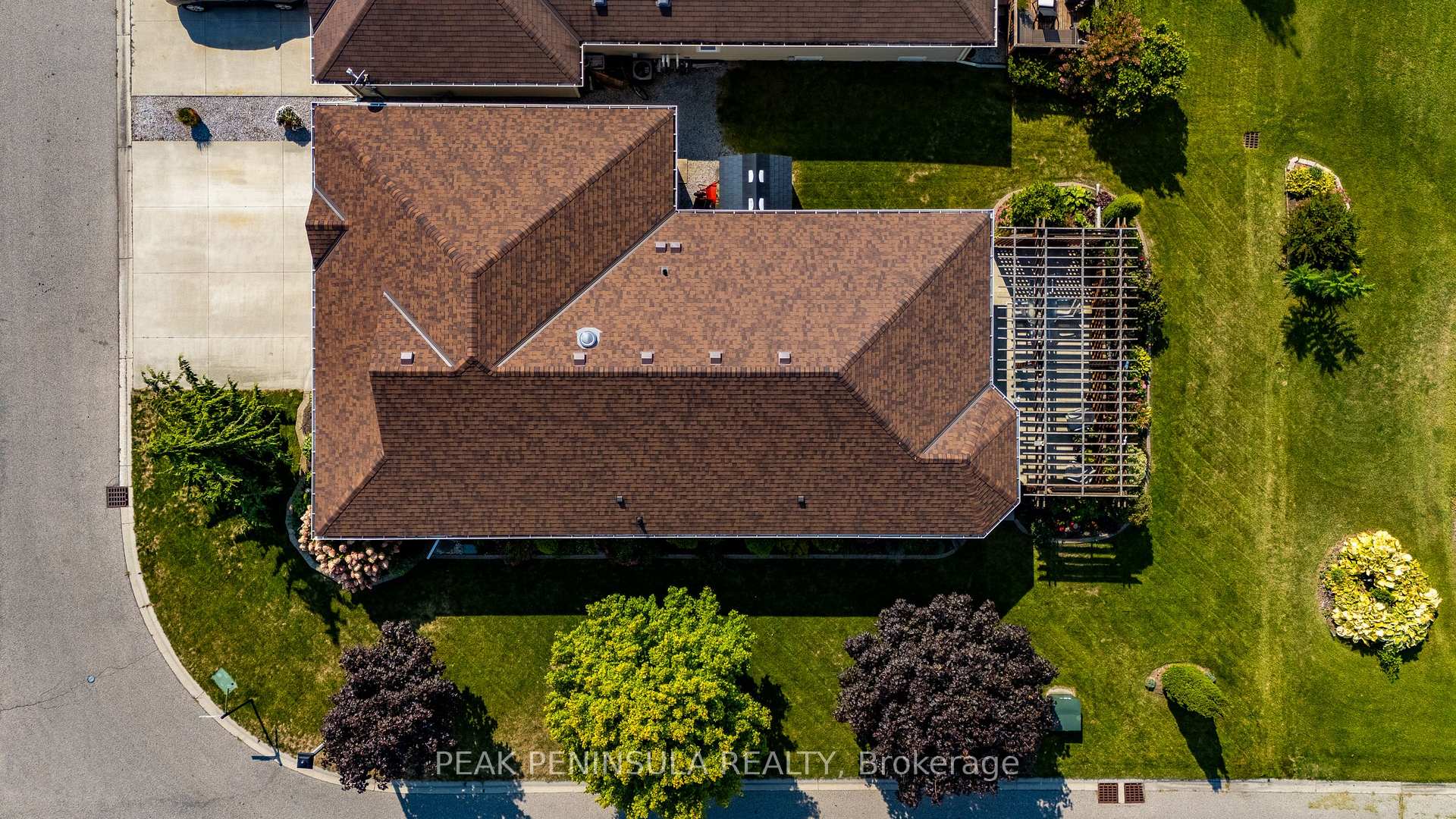 Photo 28 of 103 Upper Canada Drive, Norfolk, Port Rowan — HOMEH