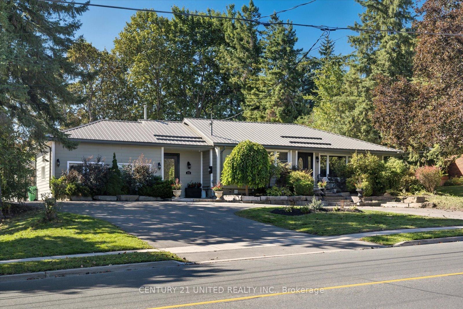 Photo 1 of 749 Spillsbury Drive, Peterborough, Otonabee Ward 1 — HOMEH
