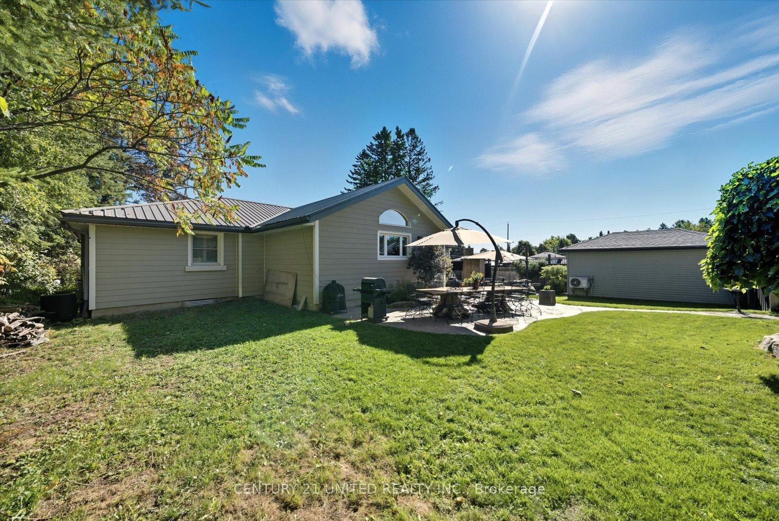 Photo 47 of 749 Spillsbury Drive, Peterborough, Otonabee Ward 1 — HOMEH