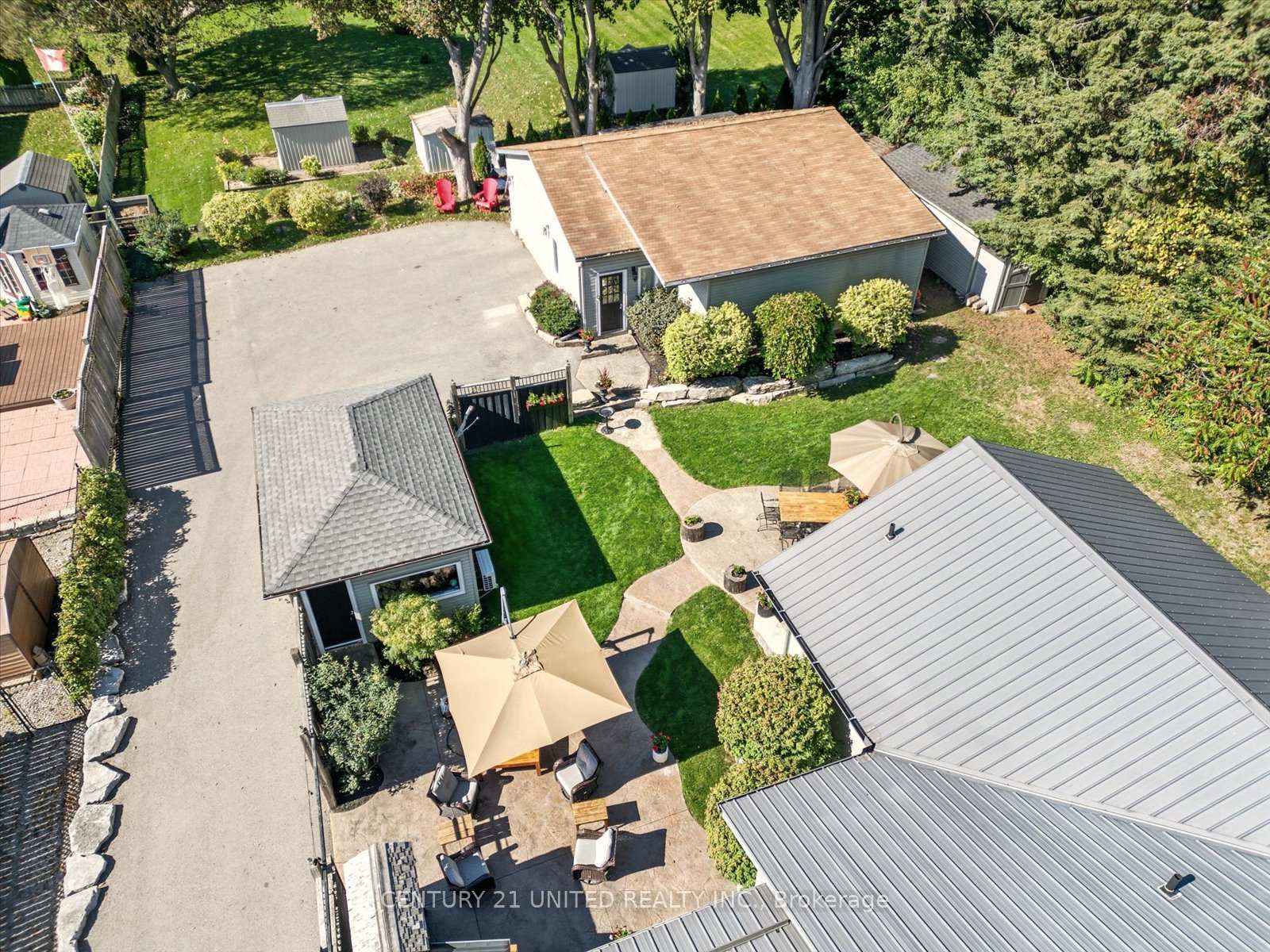 Photo 48 of 749 Spillsbury Drive, Peterborough, Otonabee Ward 1 — HOMEH