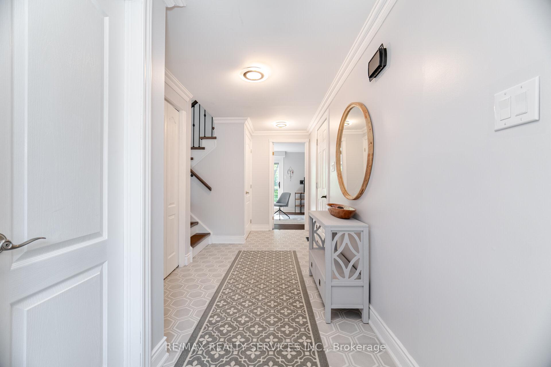 Photo 2 of 863 Maple Avenue, Milton, Dorset Park — HOMEH