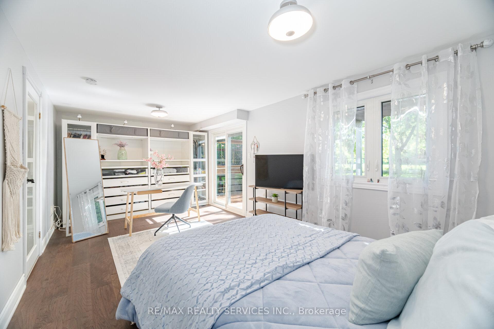 Photo 18 of 863 Maple Avenue, Milton, Dorset Park — HOMEH