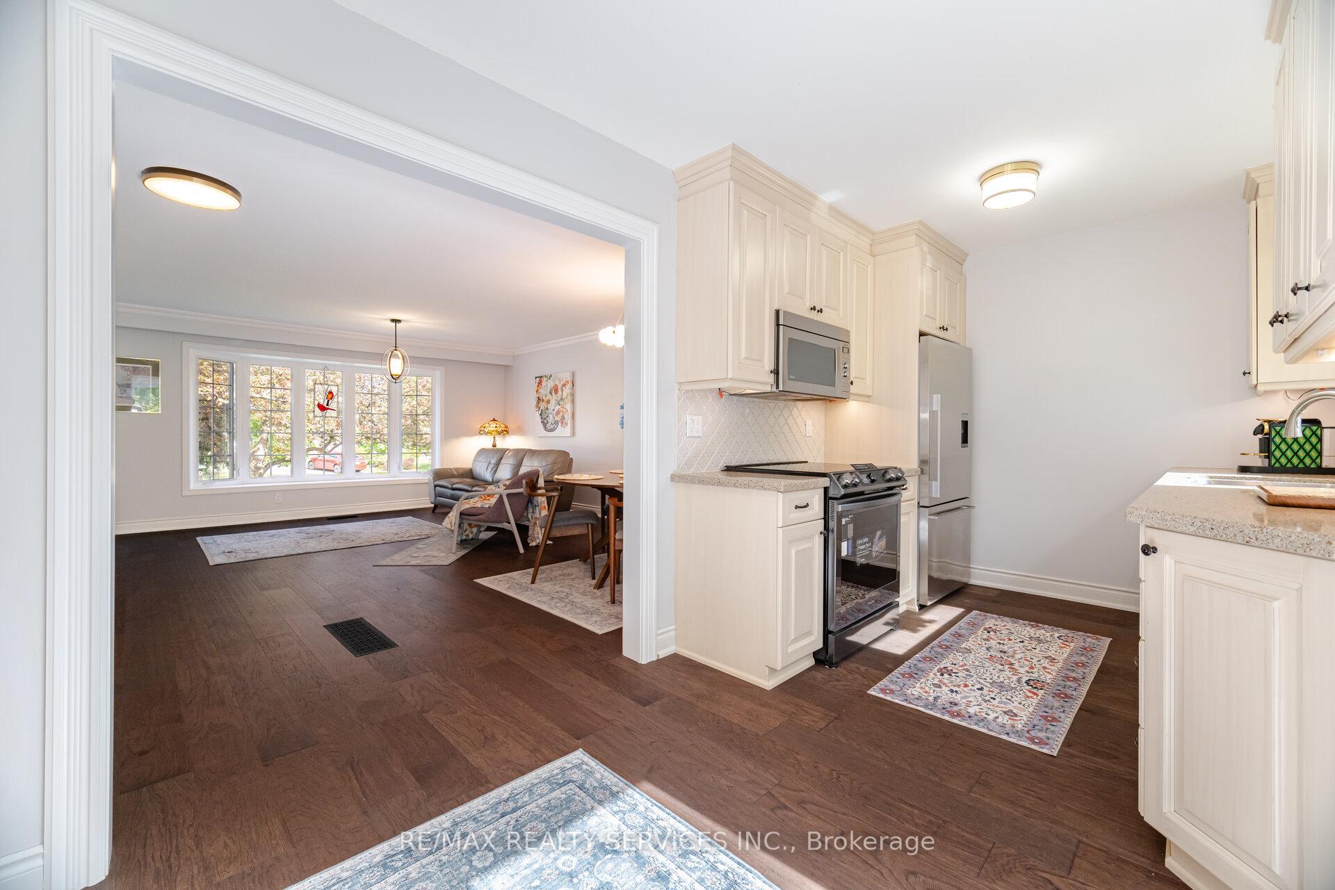 Photo 13 of 863 Maple Avenue, Milton, Dorset Park — HOMEH
