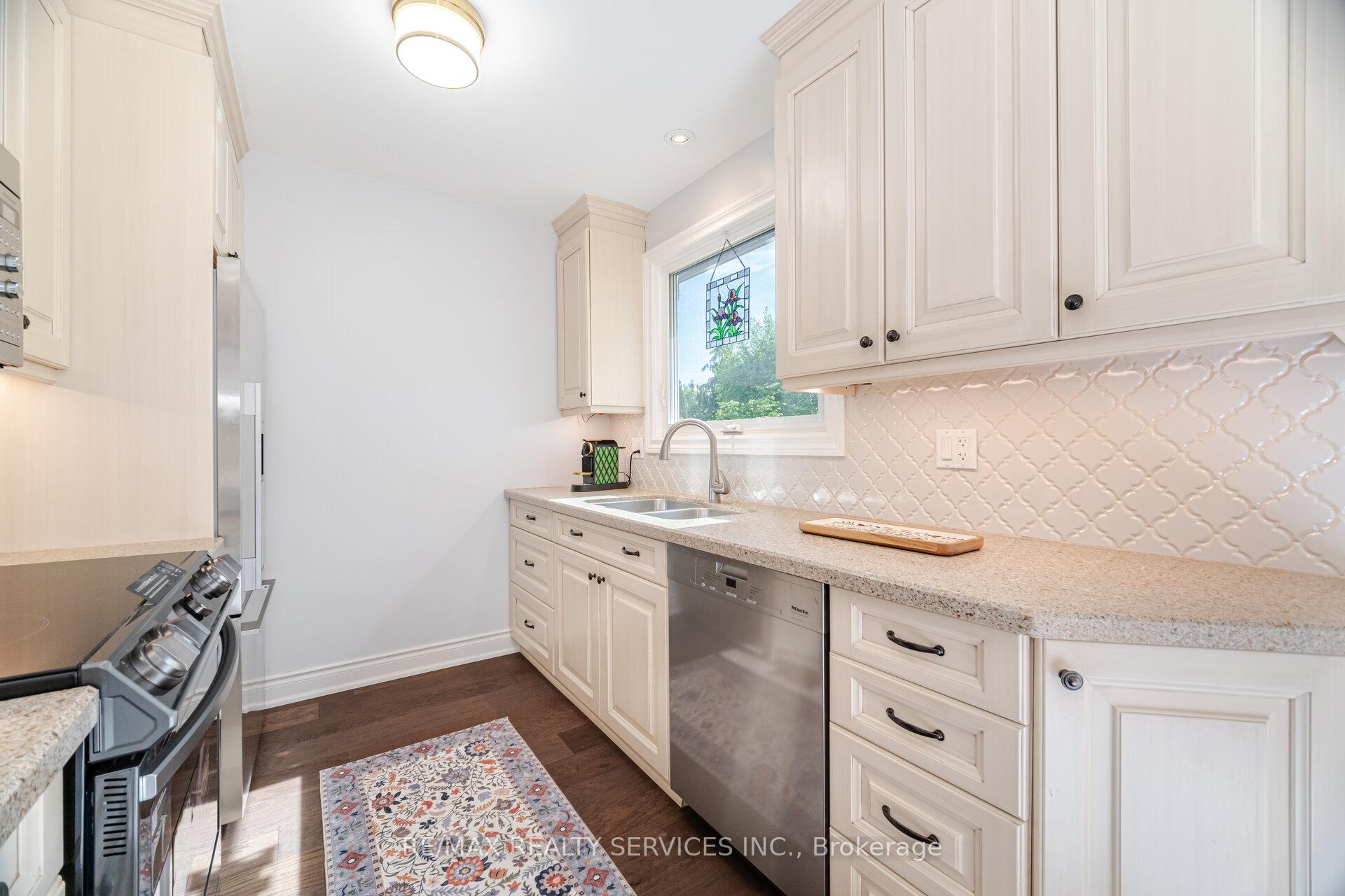 Photo 35 of 863 Maple Avenue, Milton, Dorset Park — HOMEH