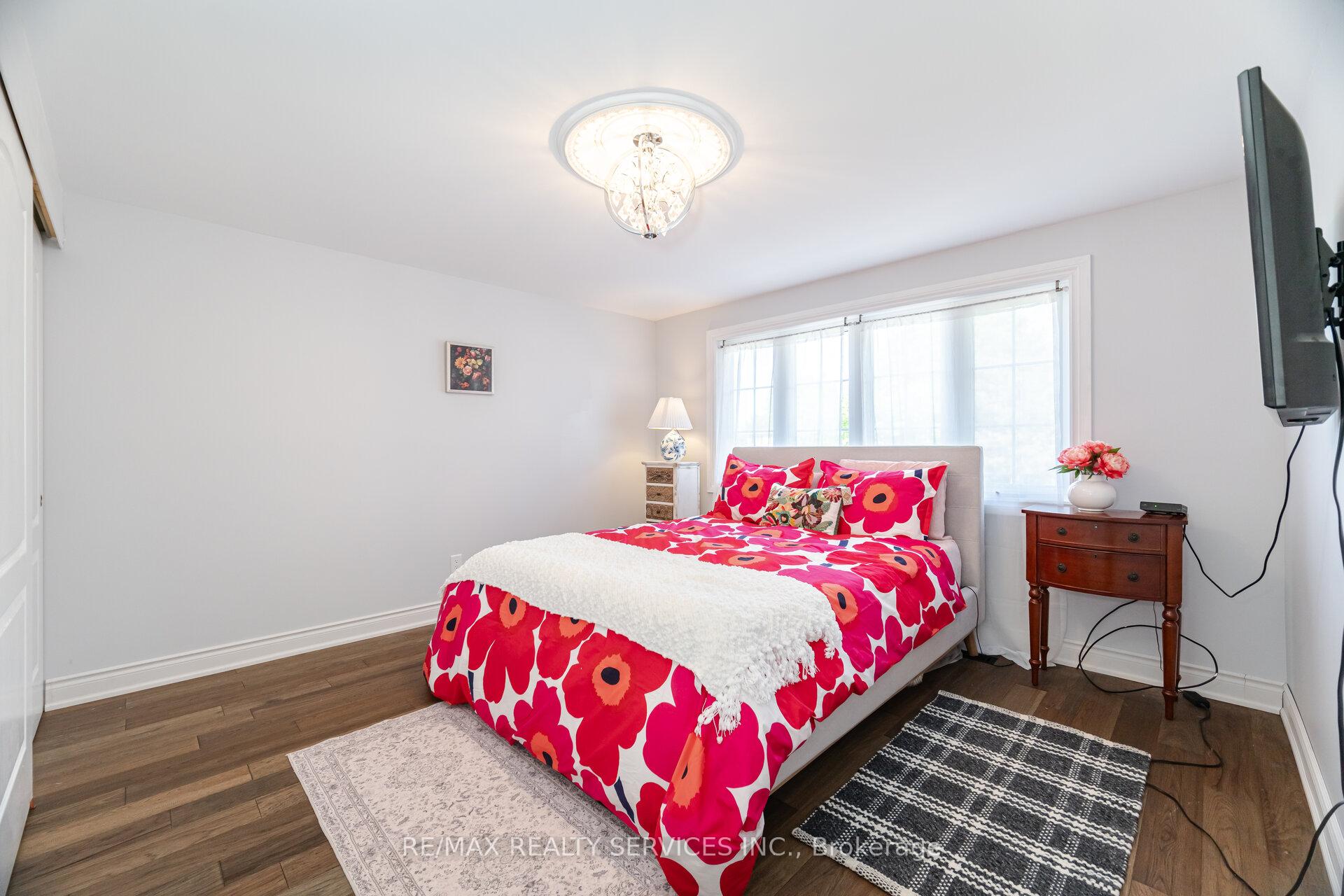 Photo 8 of 863 Maple Avenue, Milton, Dorset Park — HOMEH