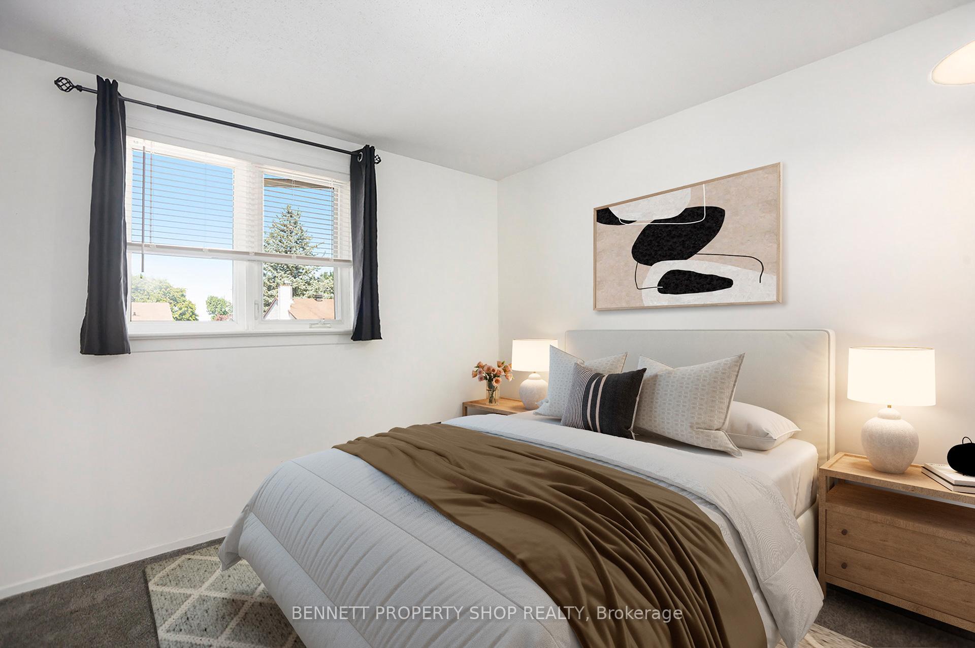 Photo 18 of 846 Borland Drive, Ottawa, Chatelaine Village — HOMEH