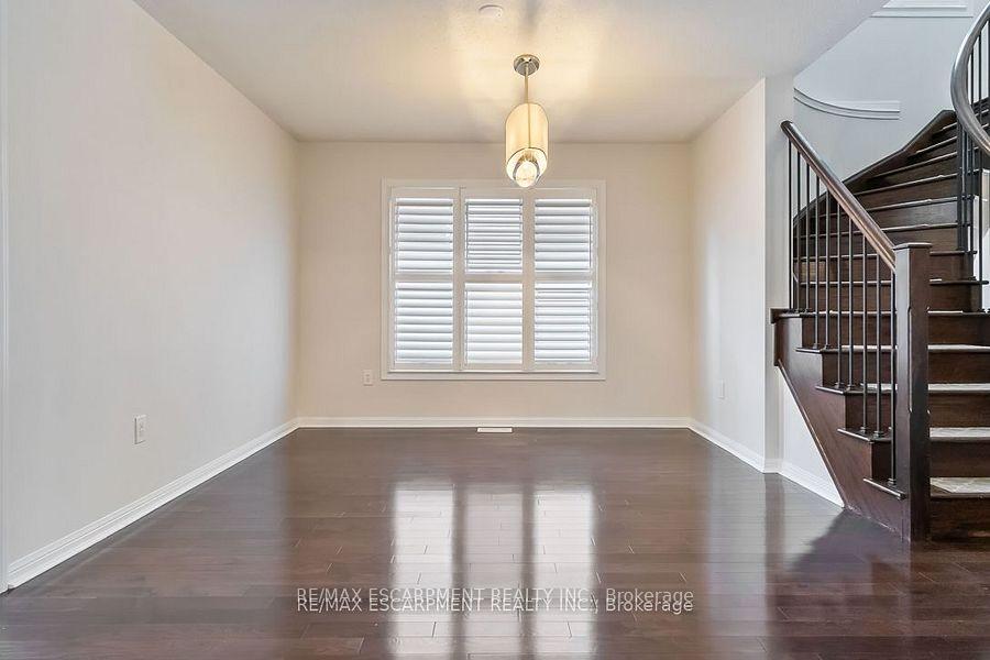 Photo 6 of 255 Monaghan Crescent E, Milton, Willmott — HOMEH