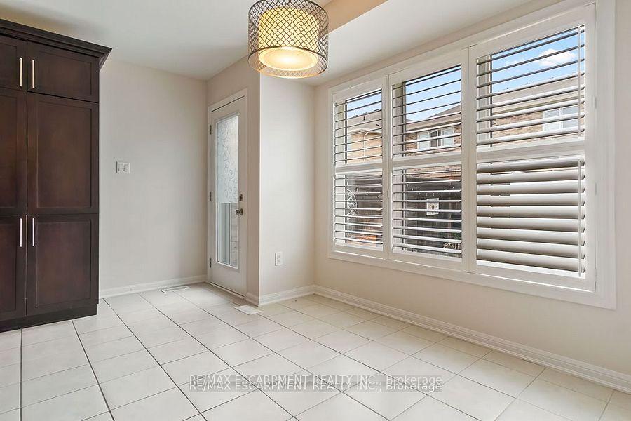 Photo 41 of 255 Monaghan Crescent E, Milton, Willmott — HOMEH