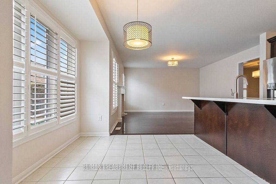 Photo 42 of 255 Monaghan Crescent E, Milton, Willmott — HOMEH