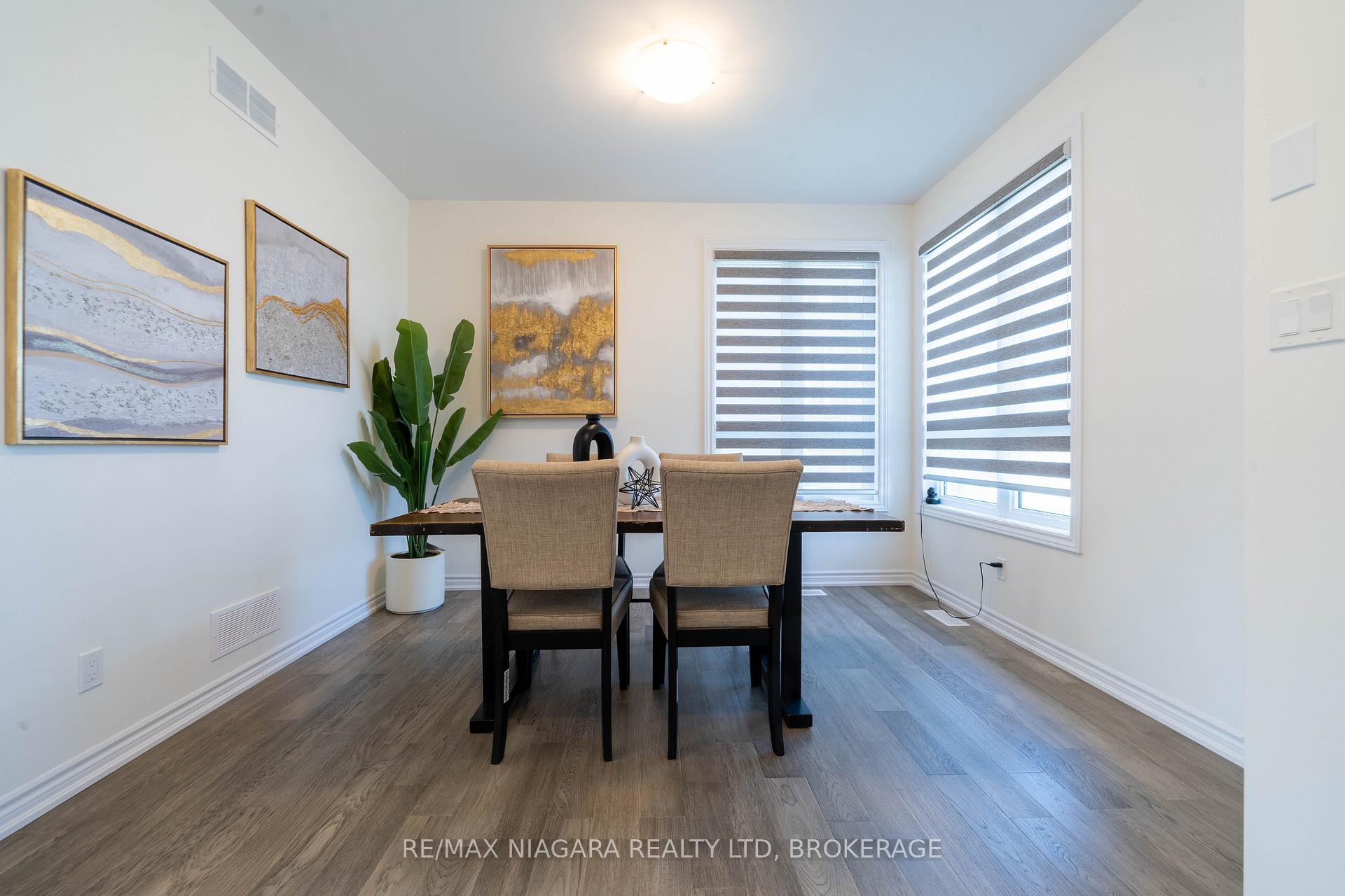 Photo 8 of 8064 Citation Road, Niagara Falls, Ascot — HOMEH