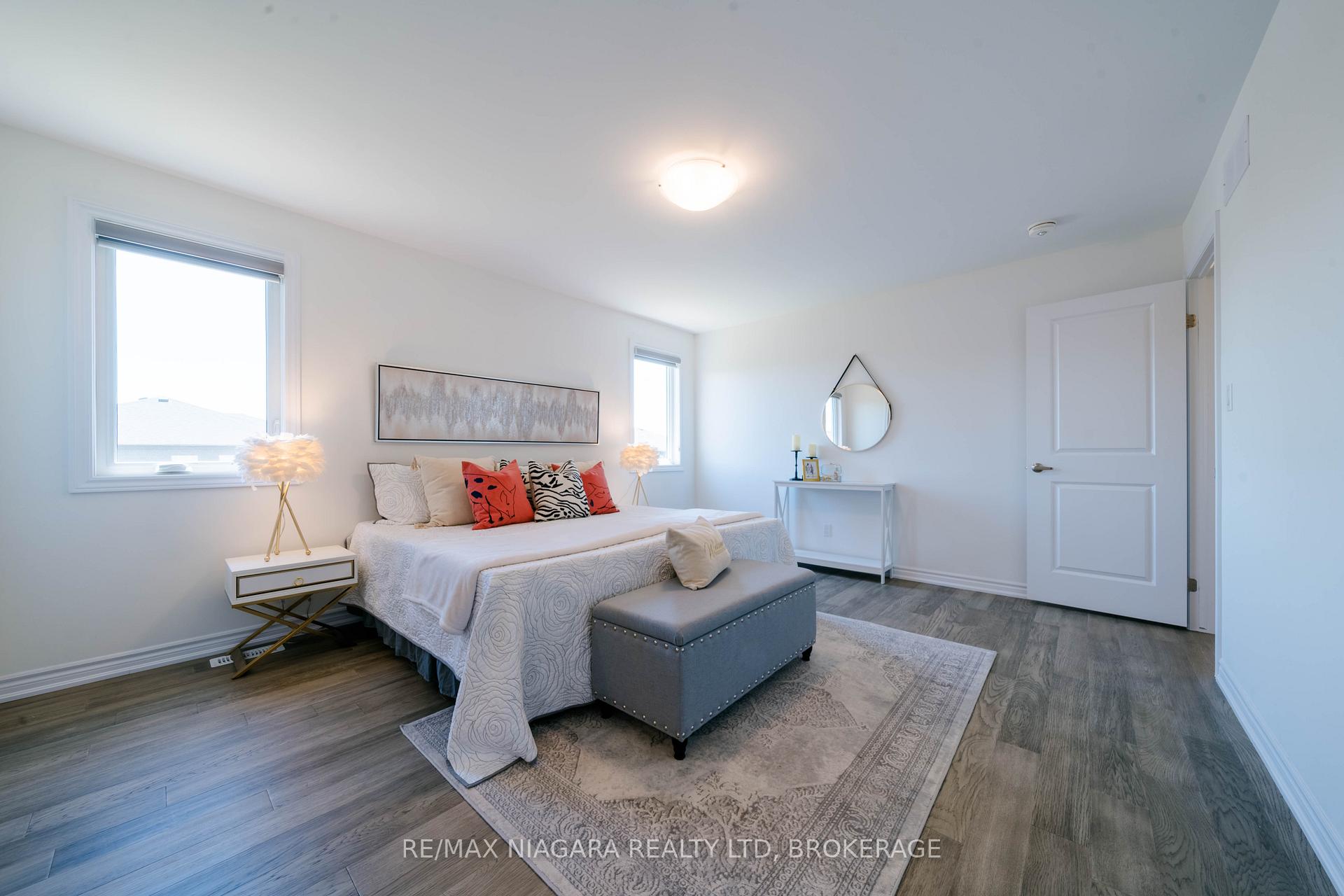 Photo 31 of 8064 Citation Road, Niagara Falls, Ascot — HOMEH
